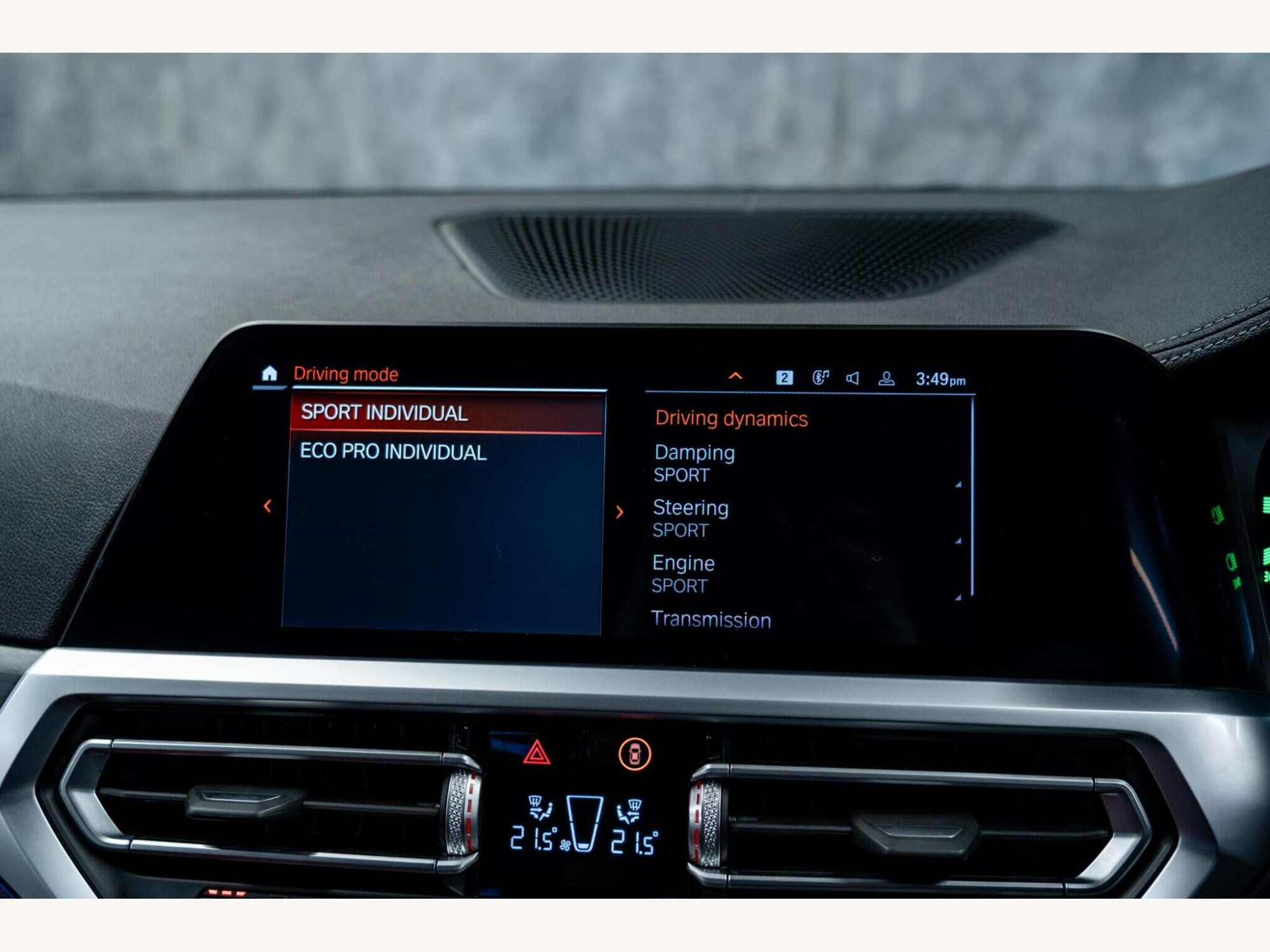 2022 BMW 3 Series image 33