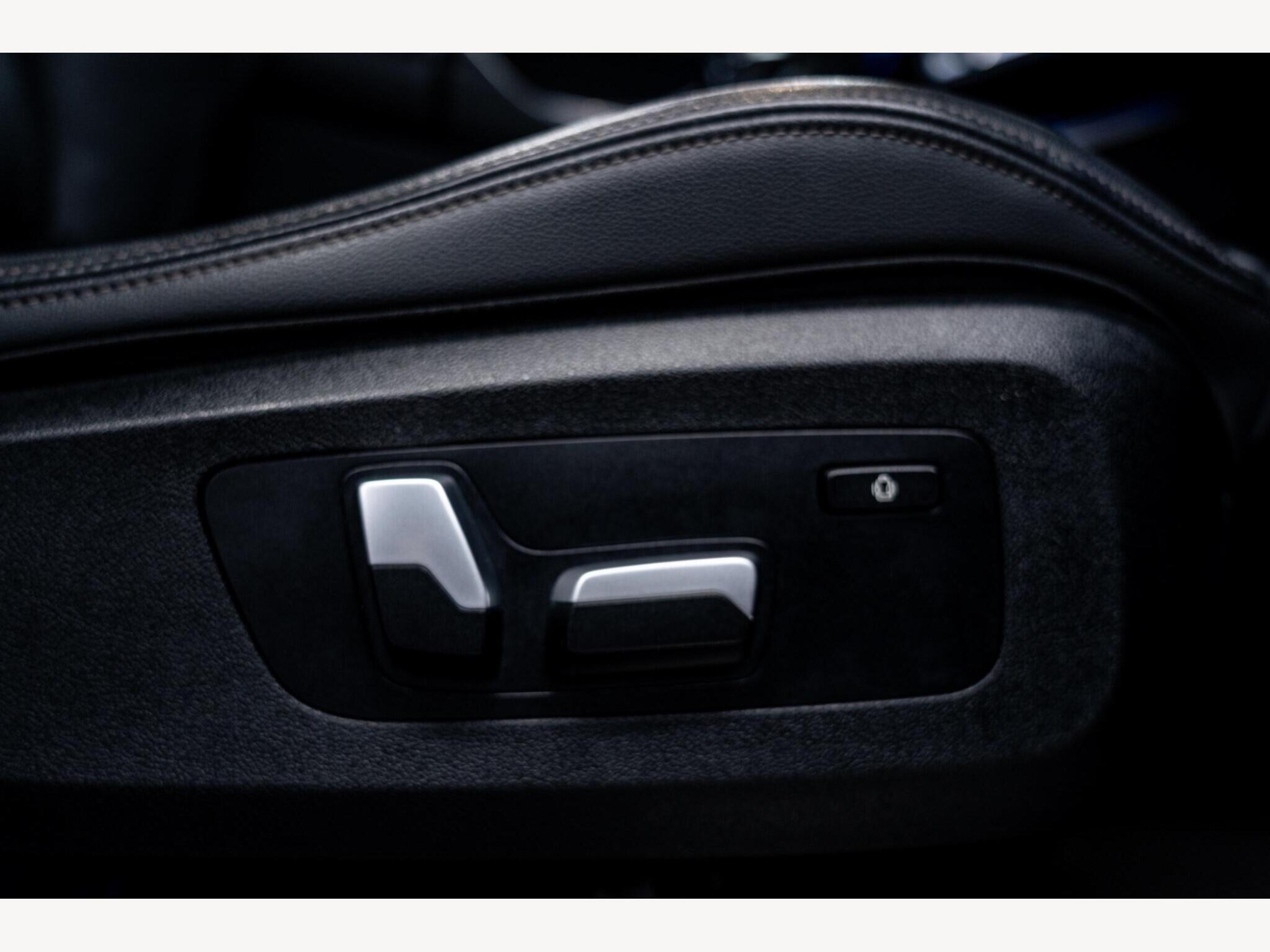 2021 BMW X5 image 55