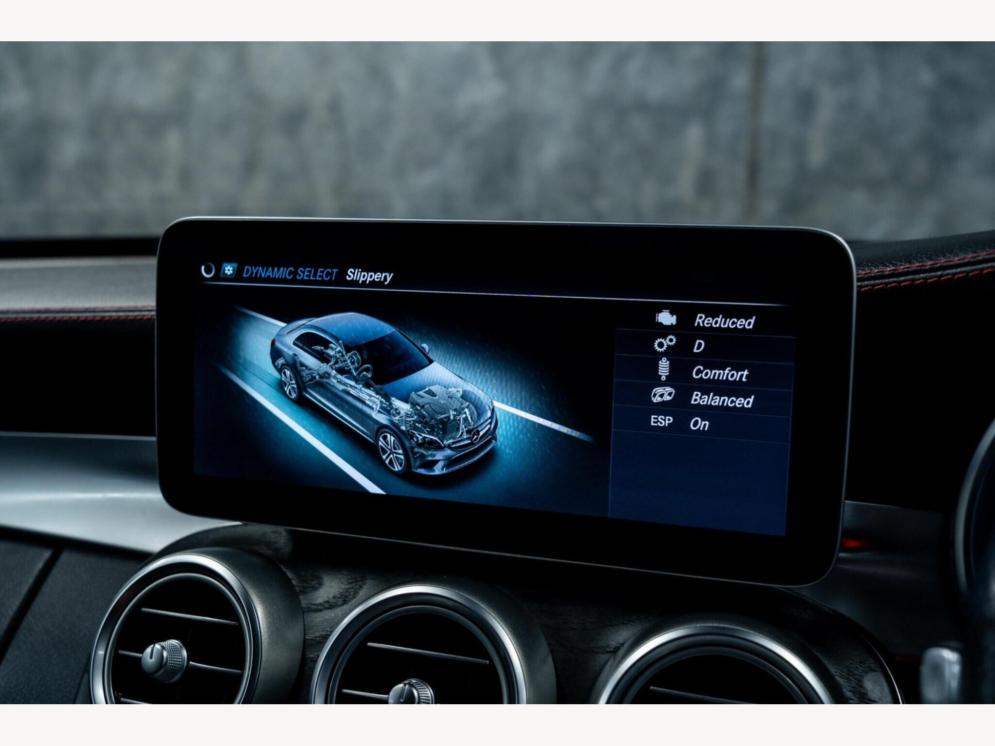 2019 Mercedes-Benz C Class image 26