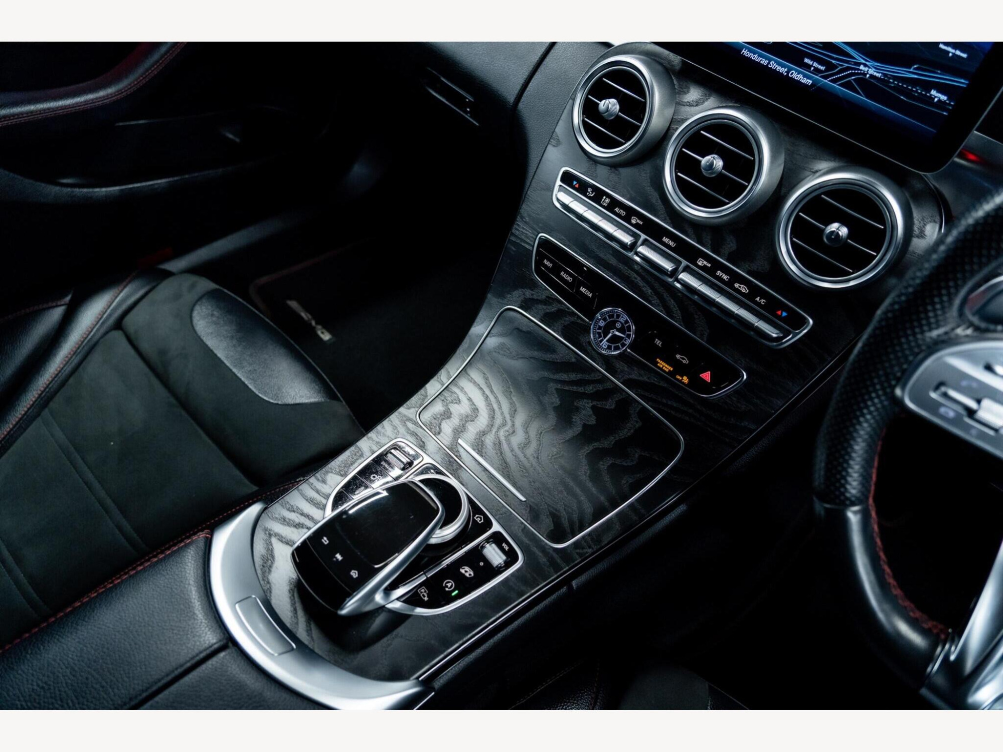 2019 Mercedes-Benz C Class image 47