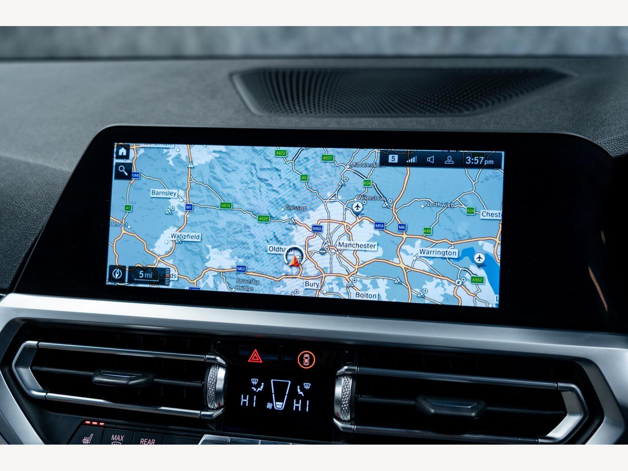 2019 BMW 3 Series image 37