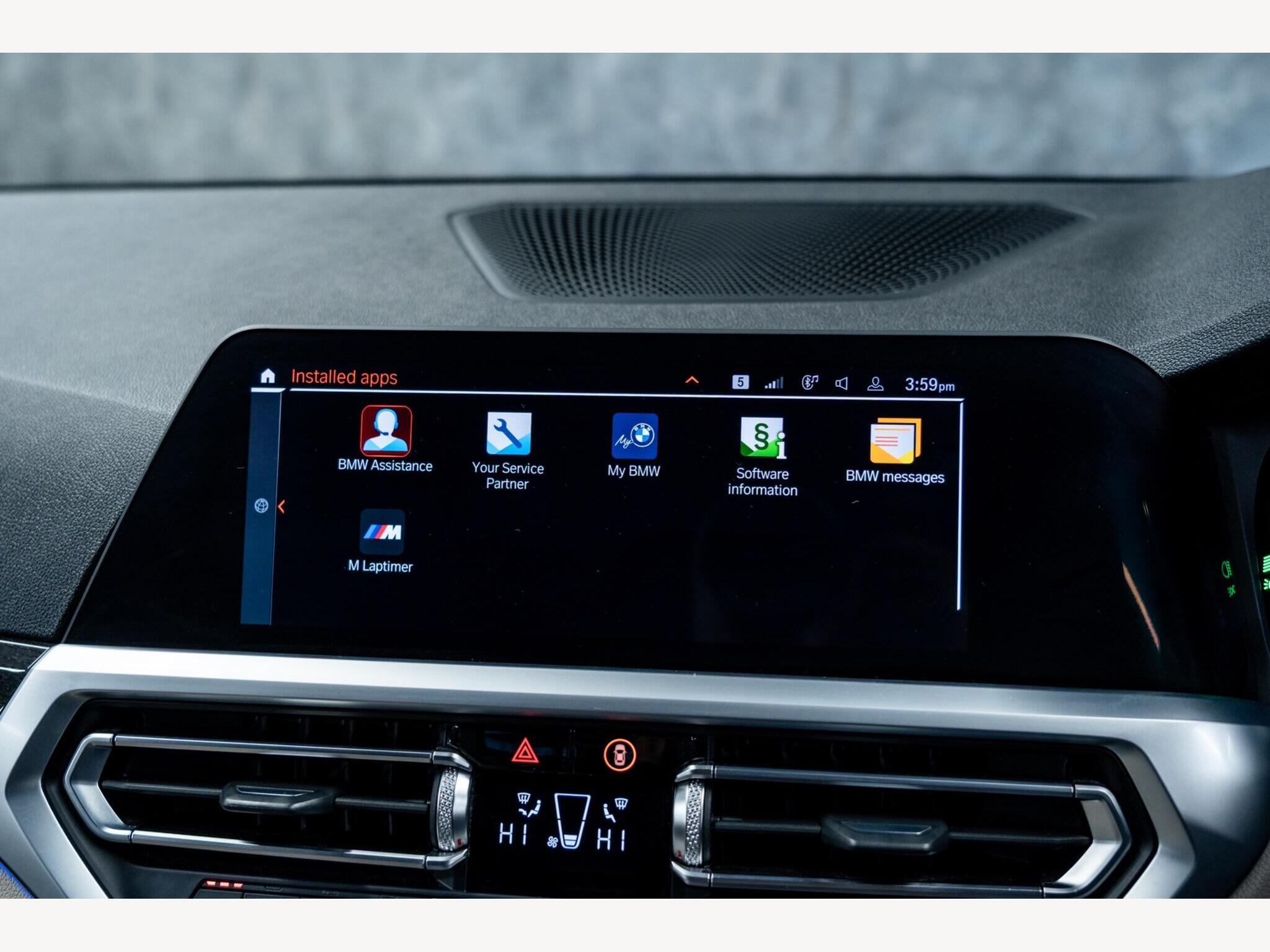 2019 BMW 3 Series image 35