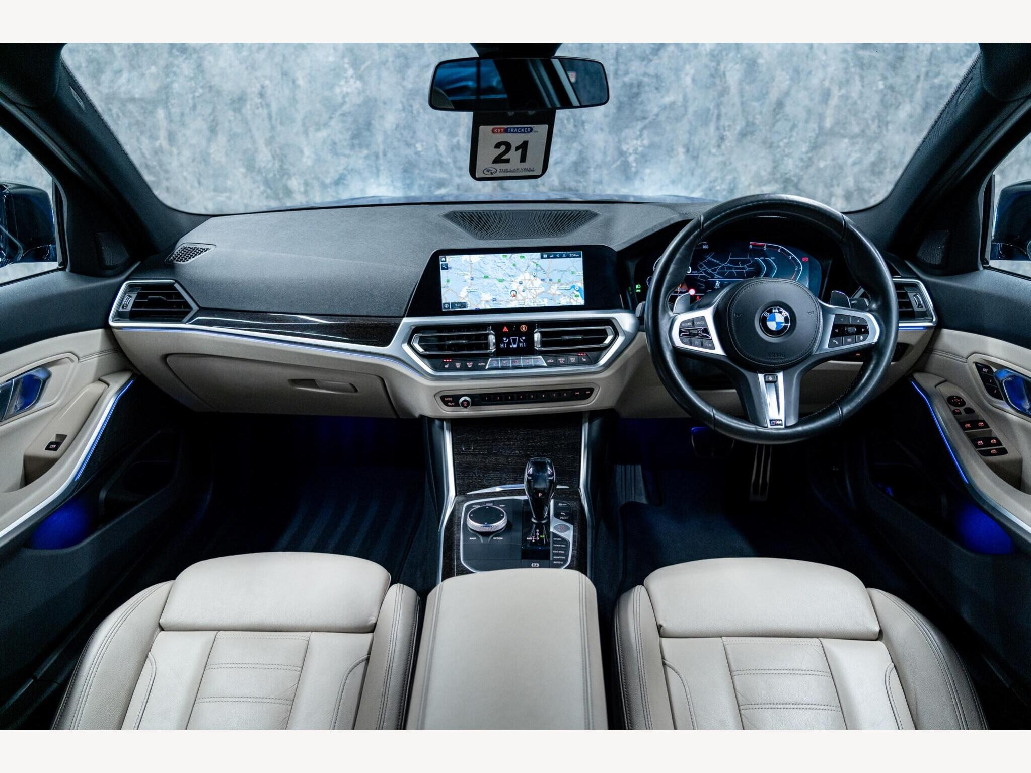 2019 BMW 3 Series image 43