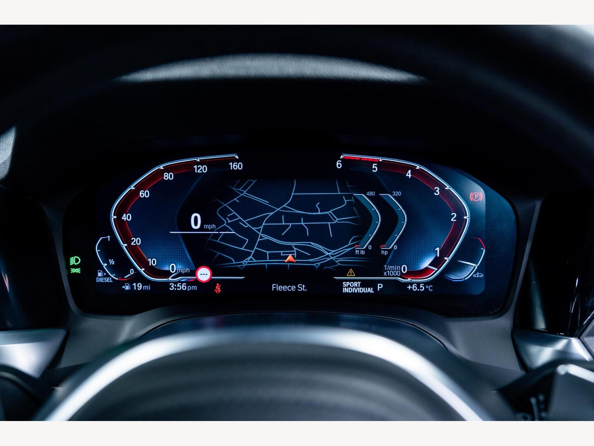 2019 BMW 3 Series image 18