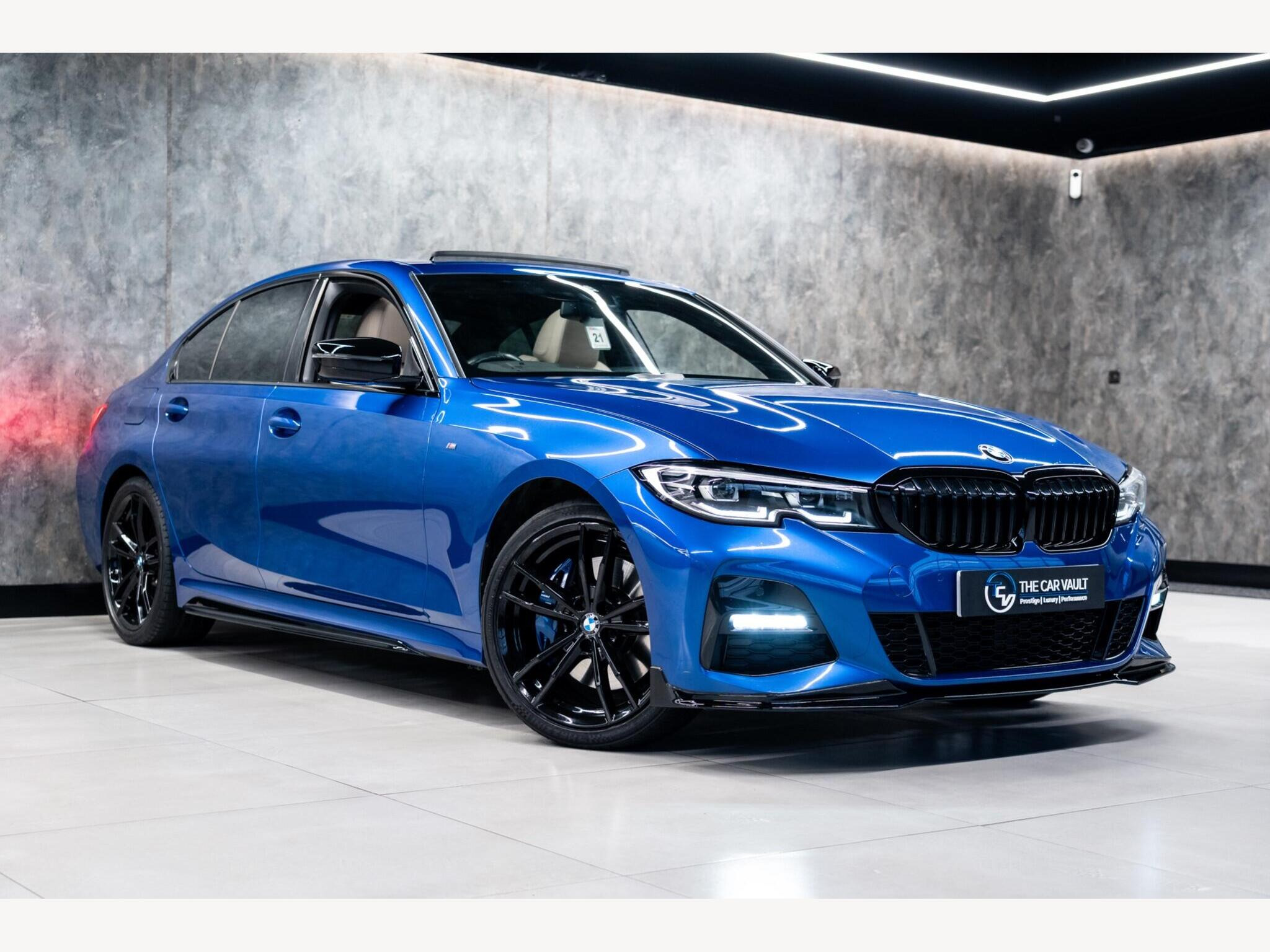 2019 BMW 3 Series image 1