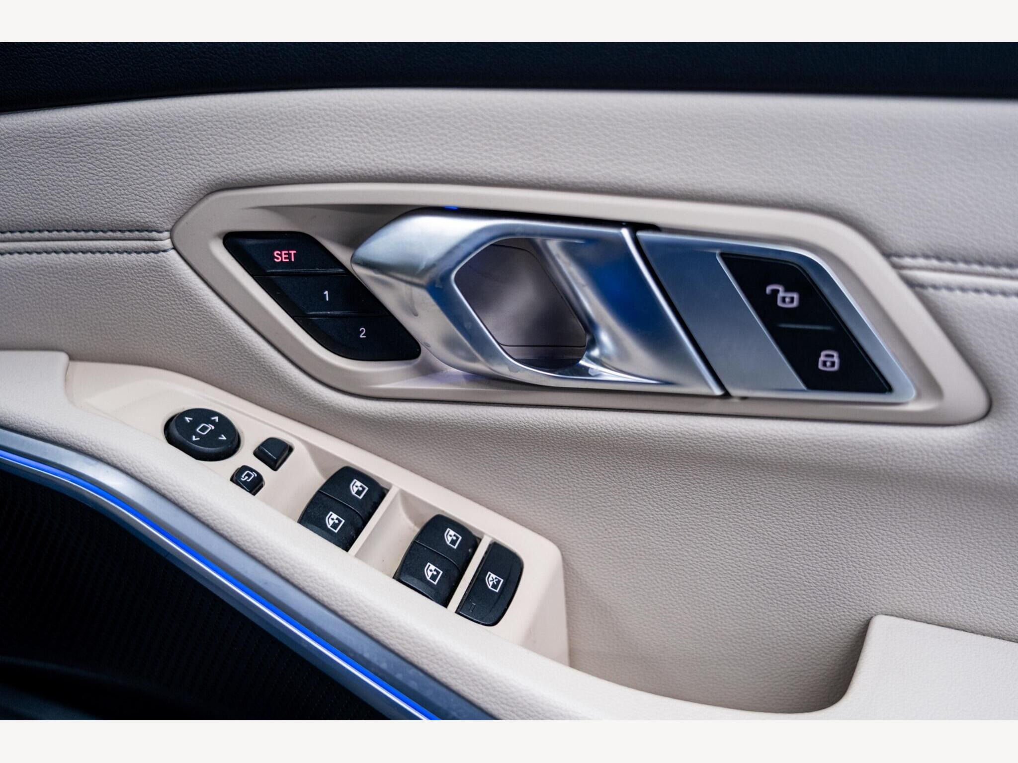 2019 BMW 3 Series image 49