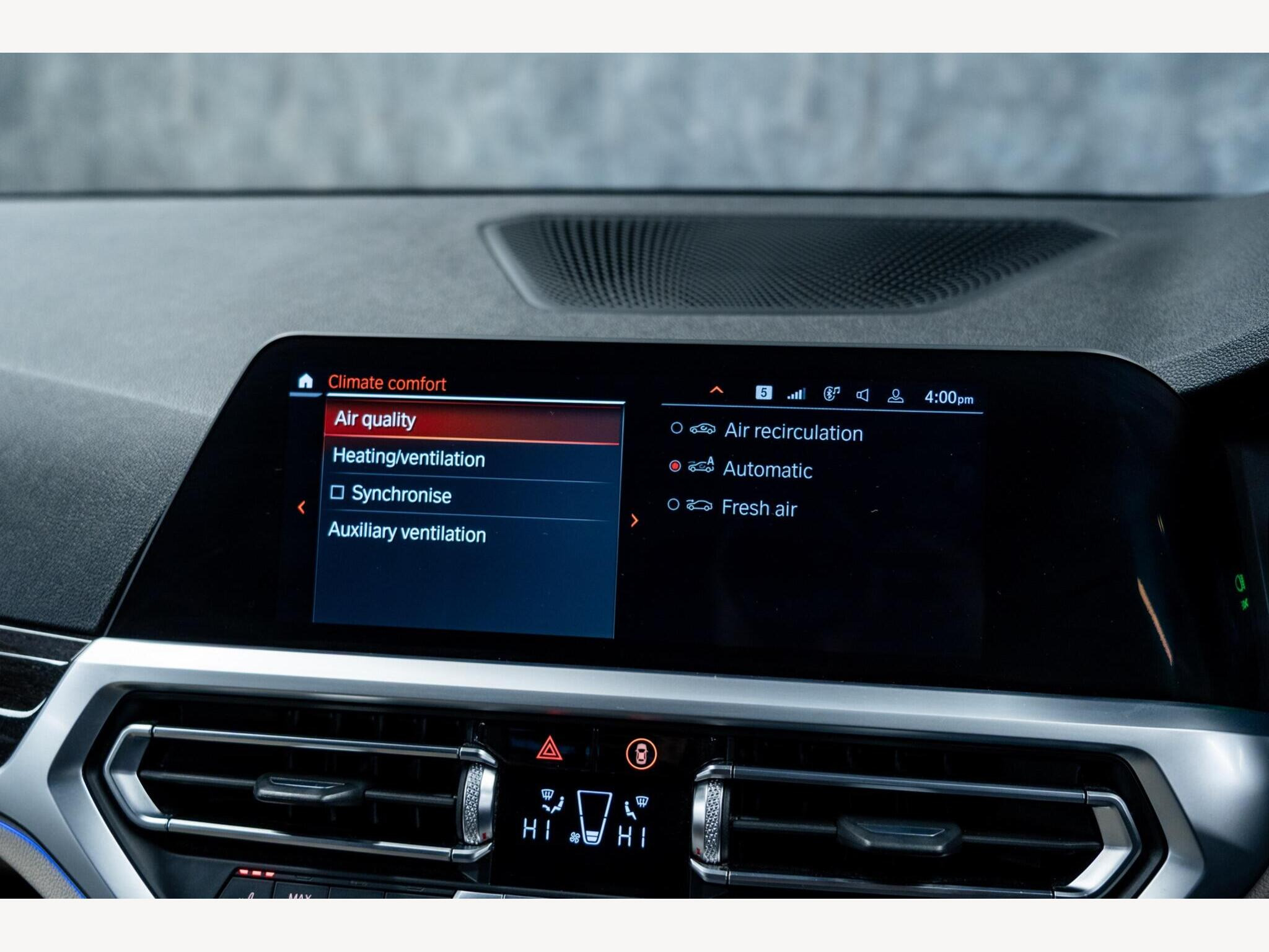 2019 BMW 3 Series image 42