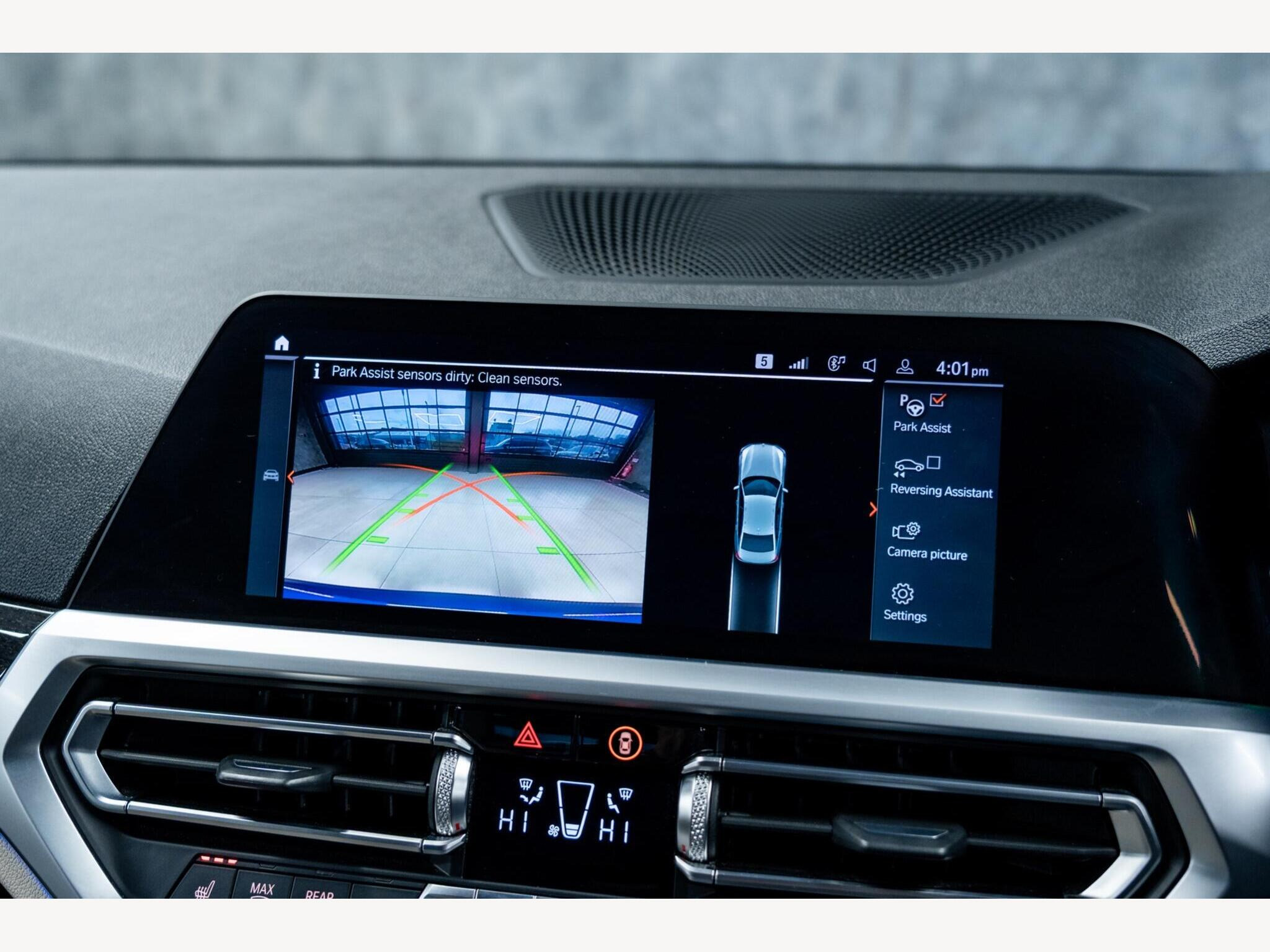 2019 BMW 3 Series image 22
