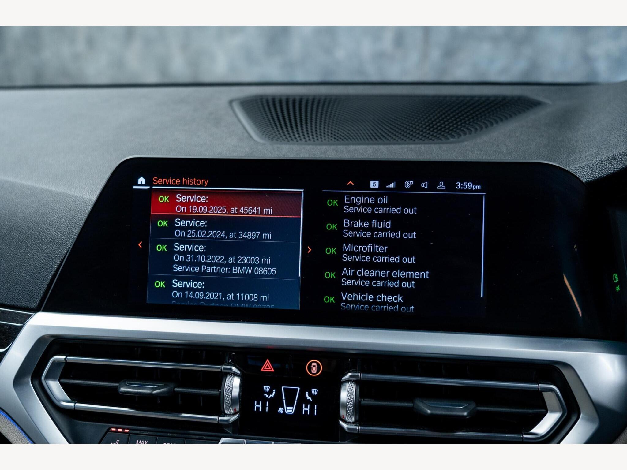 2019 BMW 3 Series image 23