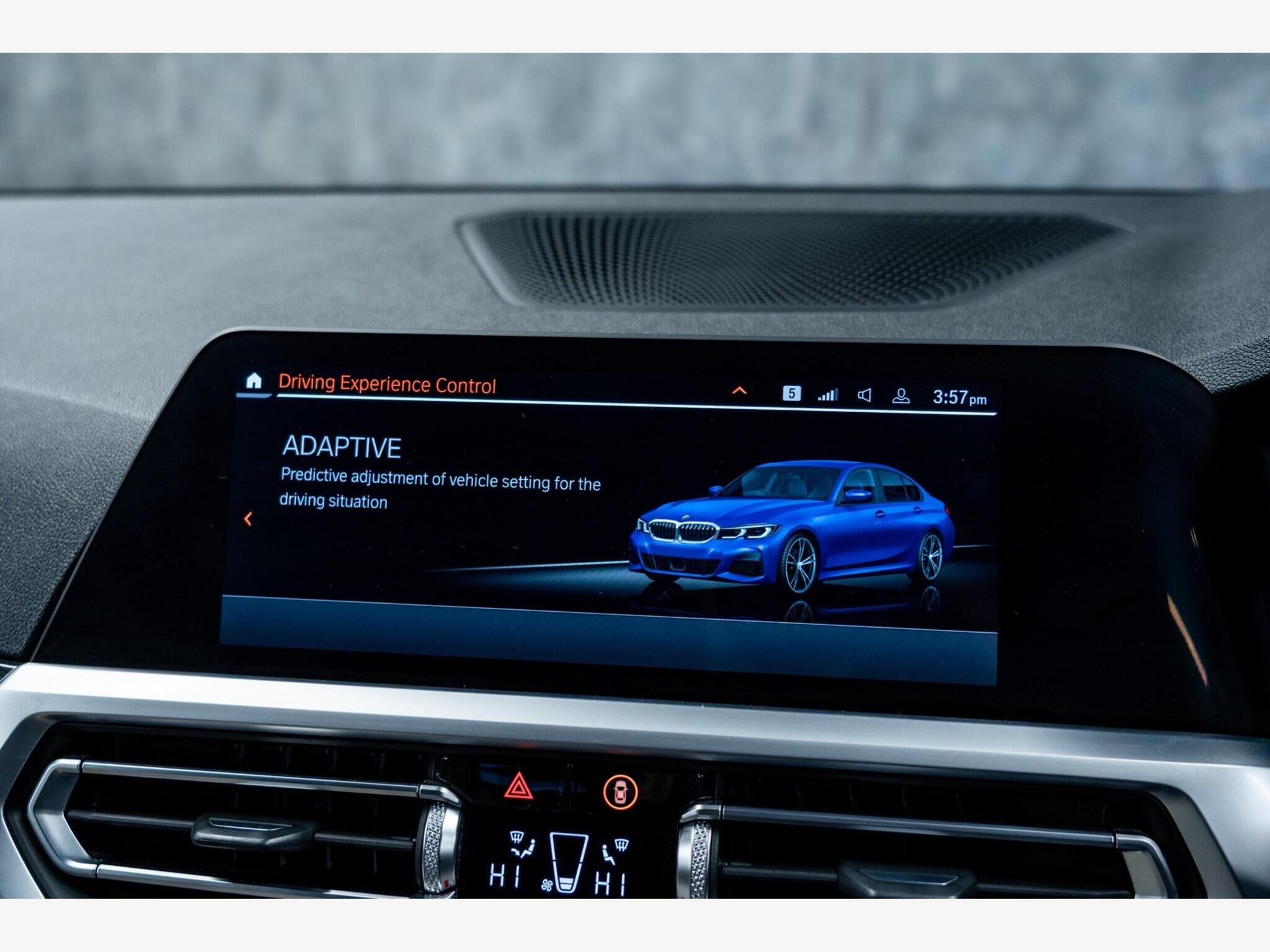 2019 BMW 3 Series image 28