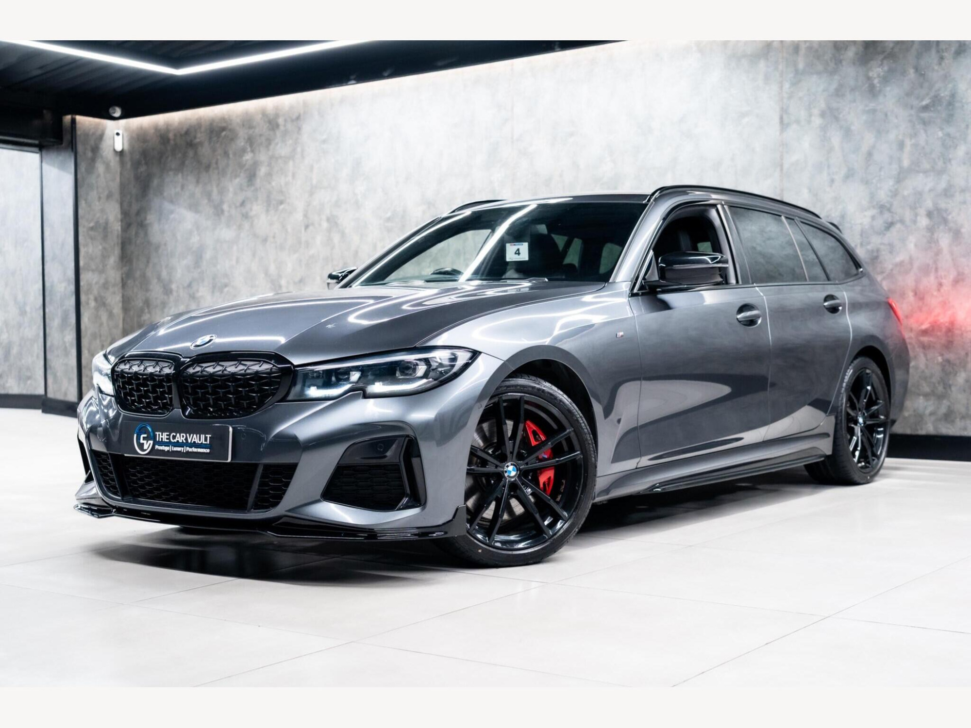 2021 BMW 3 Series image 5