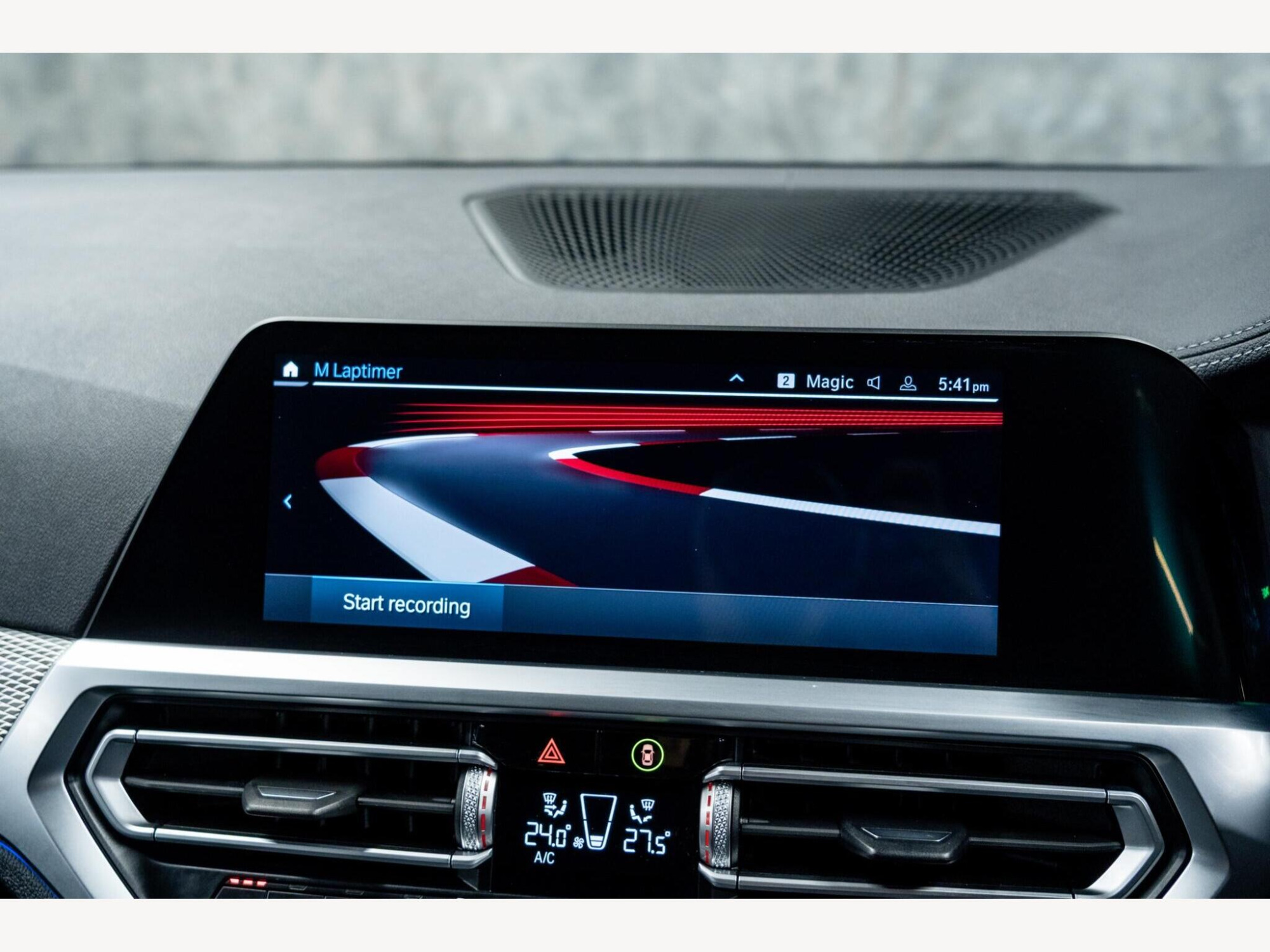 2021 BMW 3 Series image 27