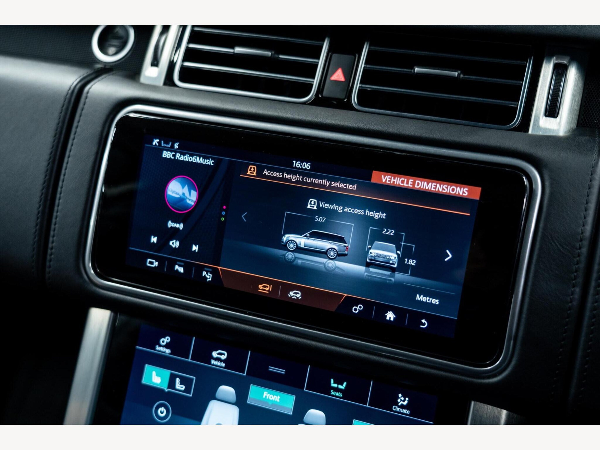 2019 Land Rover Range Rover image 33