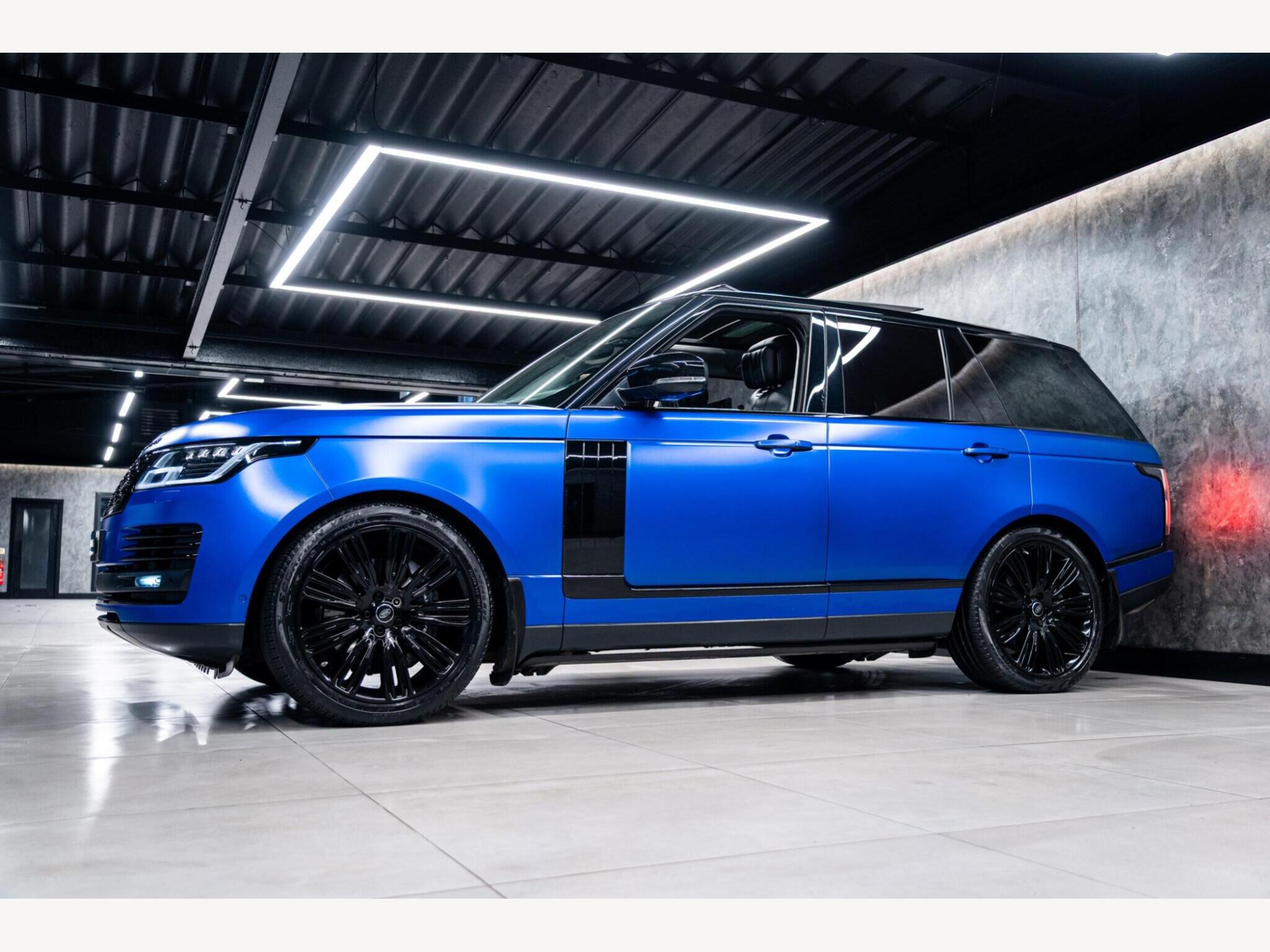 2019 Land Rover Range Rover image 8