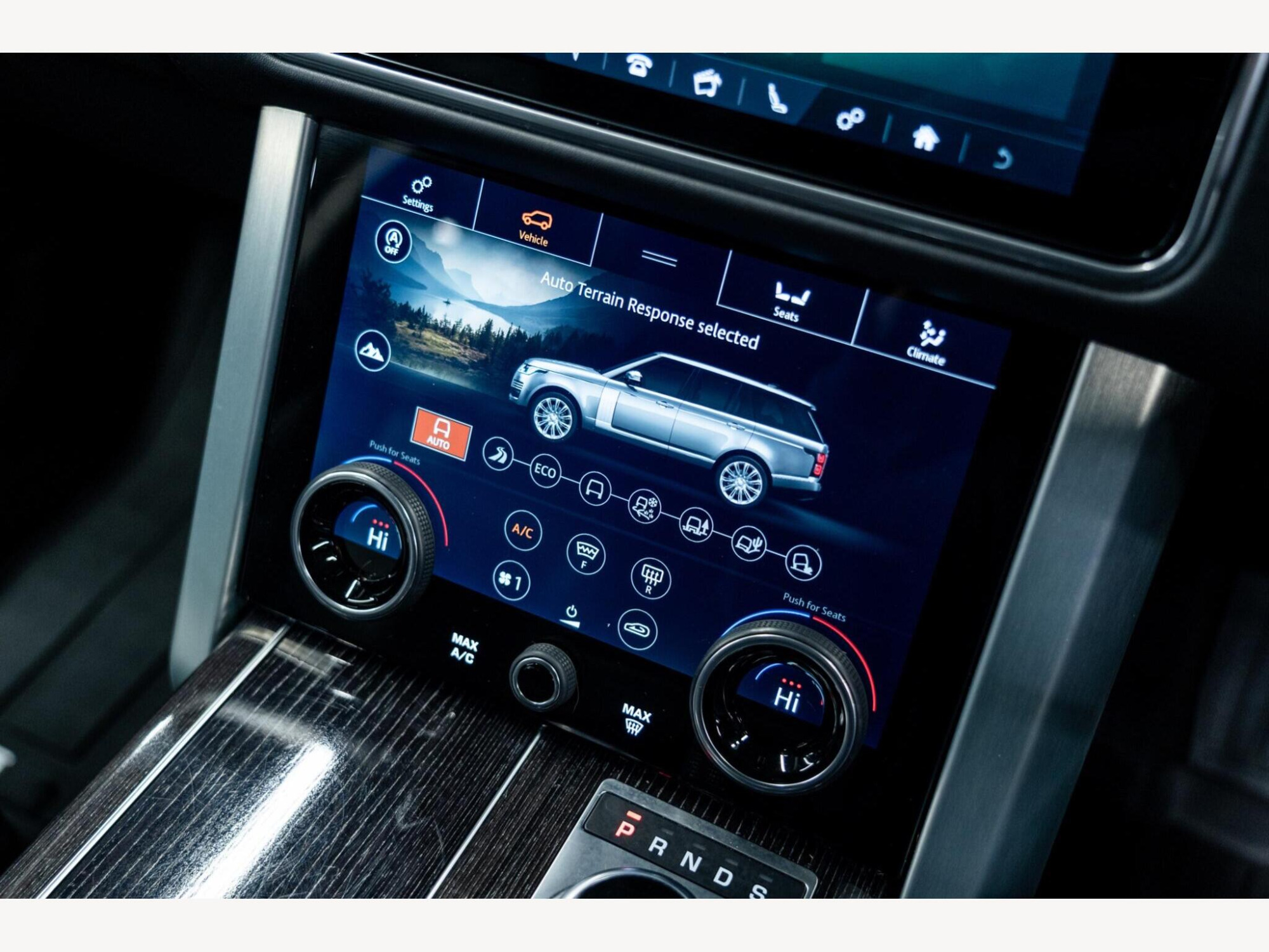 2019 Land Rover Range Rover image 48