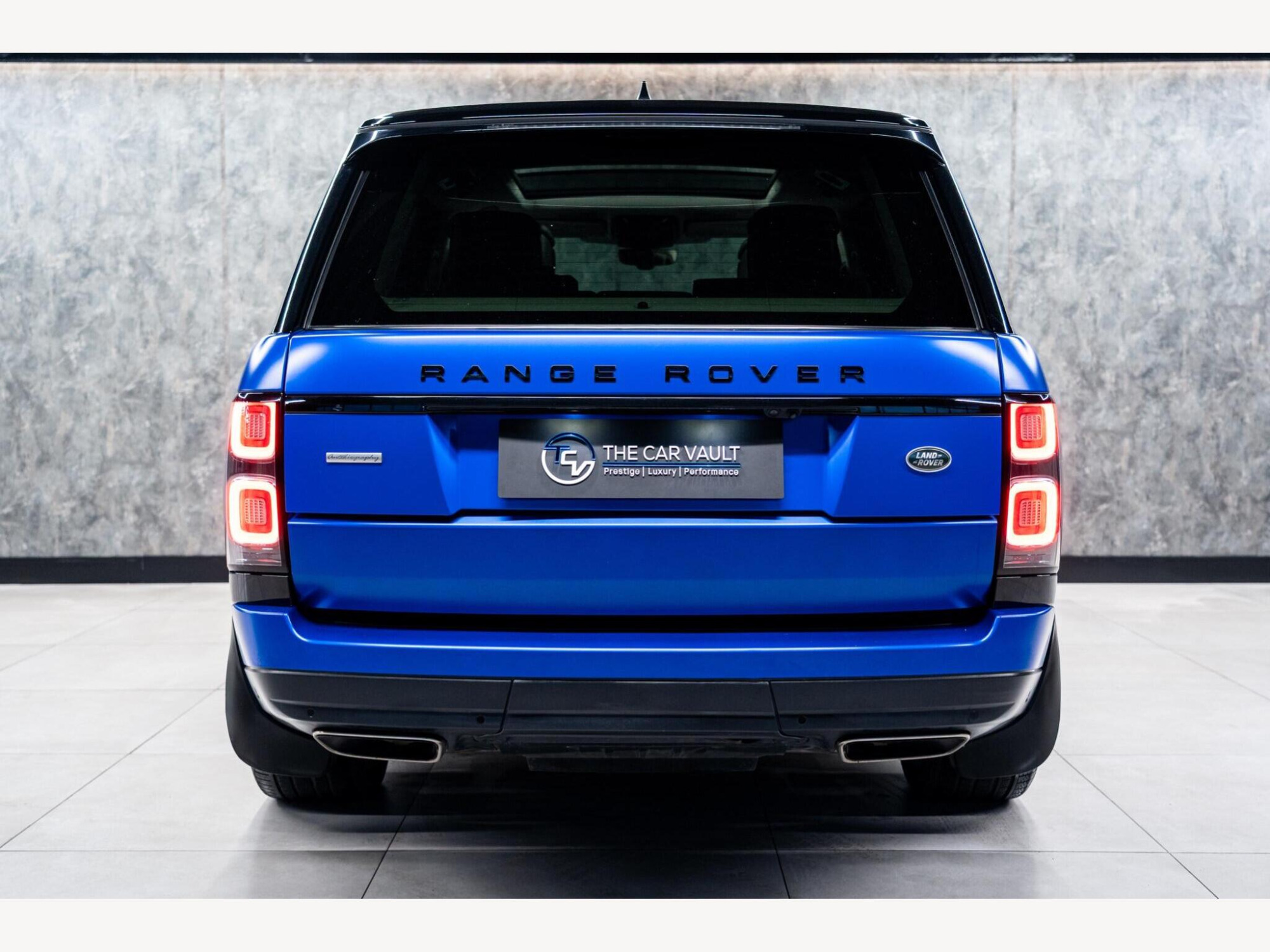 2019 Land Rover Range Rover image 3