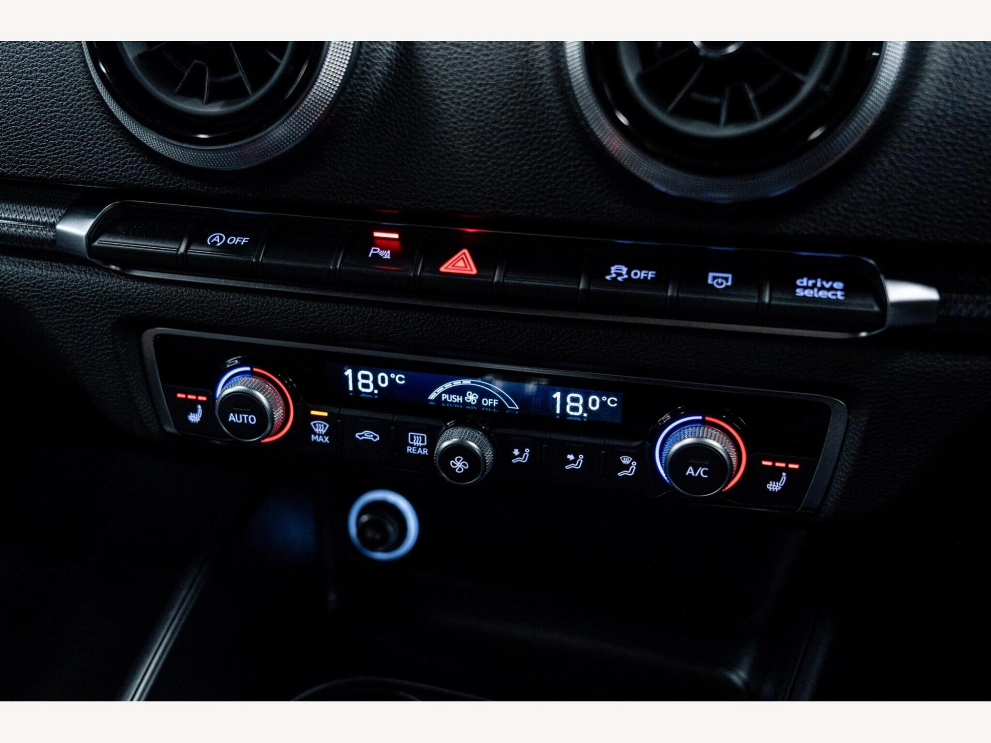 2019 Audi RS3 image 33