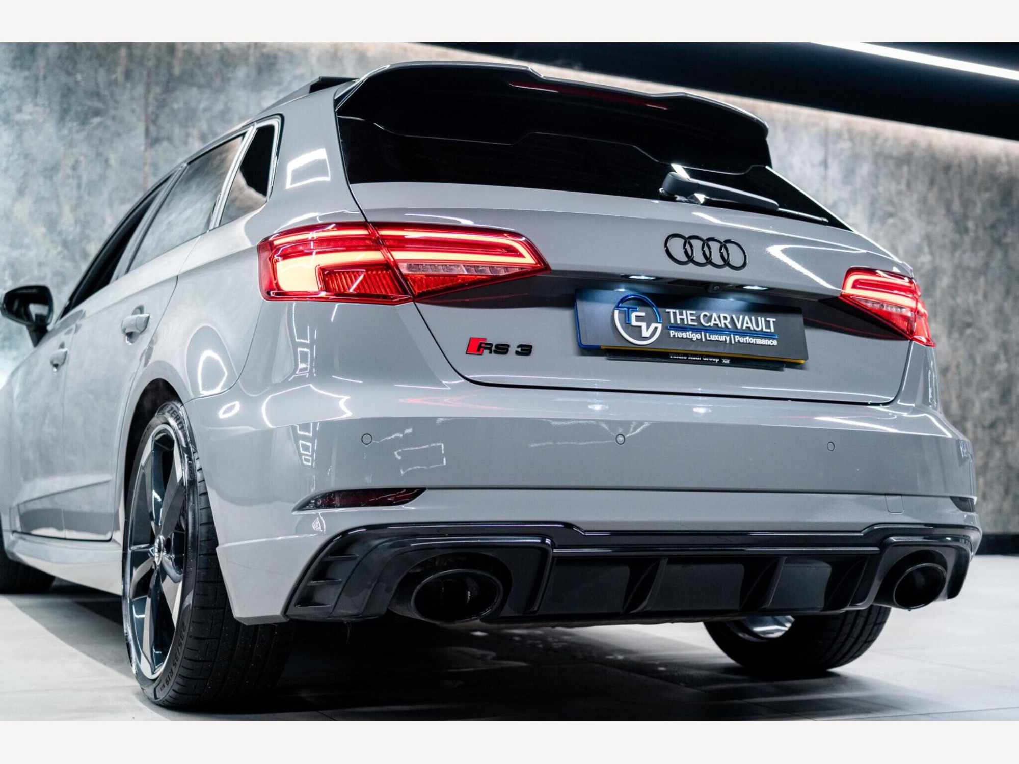 2019 Audi RS3 image 14