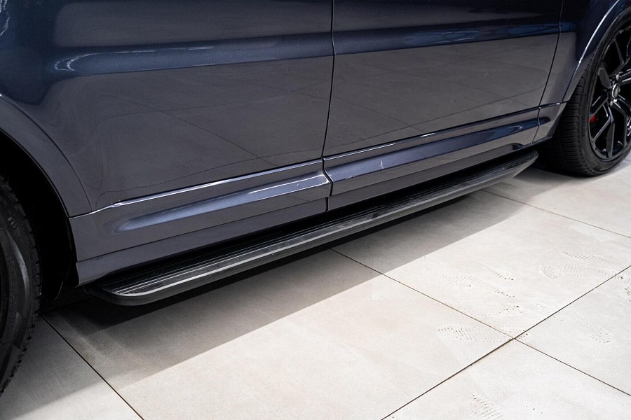 Land Rover Range Rover Sport photo 2