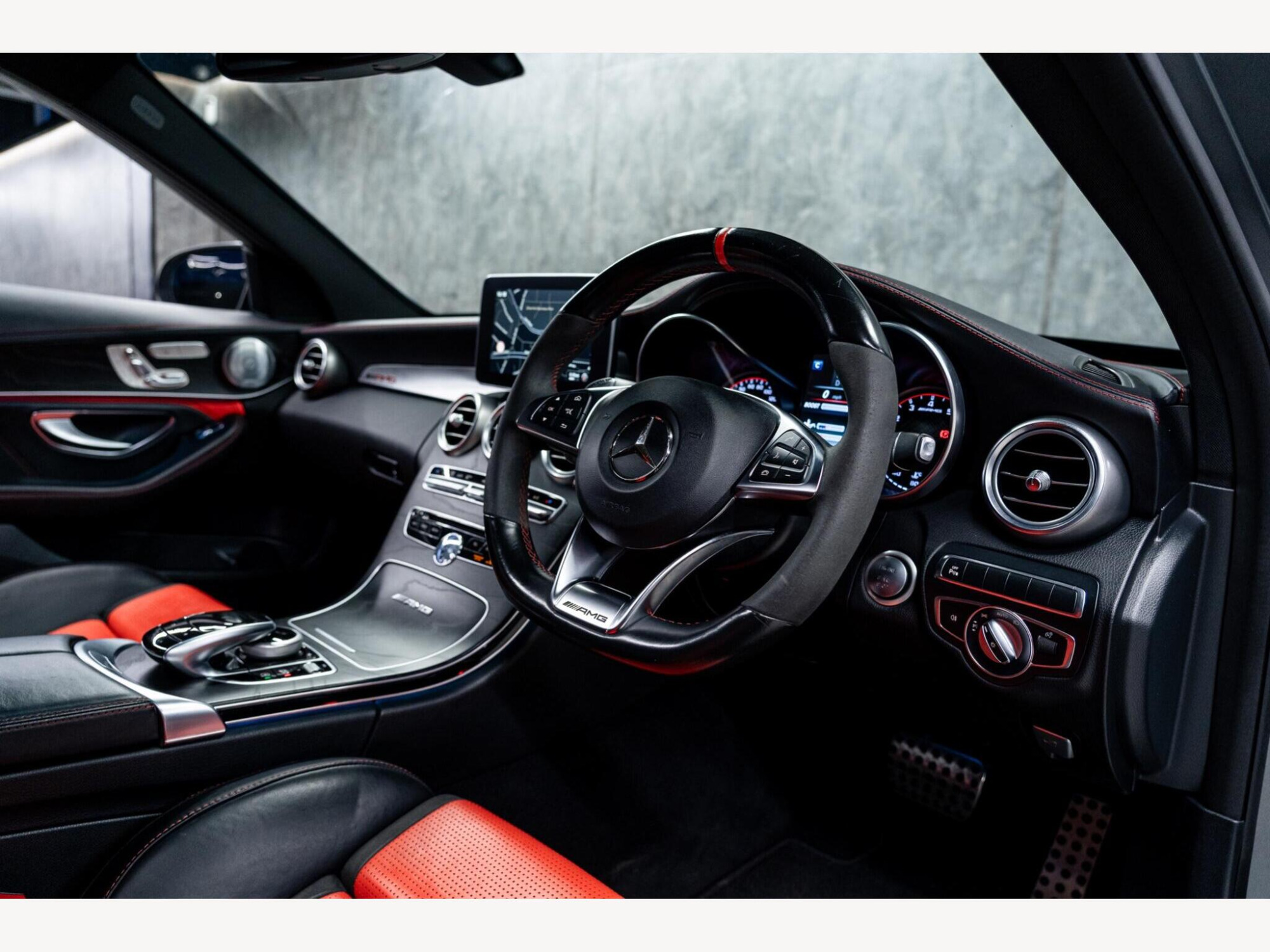 2017 Mercedes-Benz C Class image 17