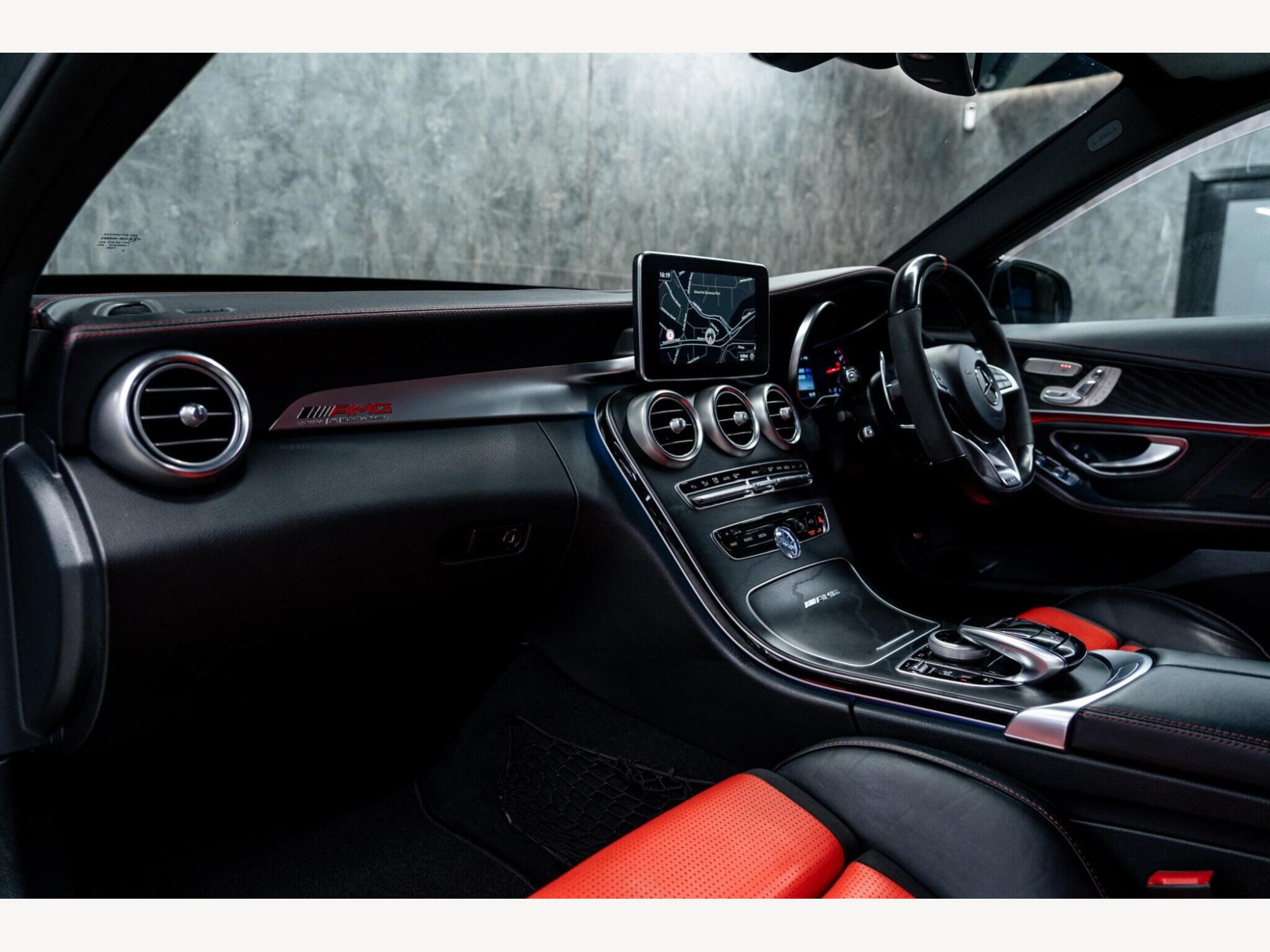 2017 Mercedes-Benz C Class image 50