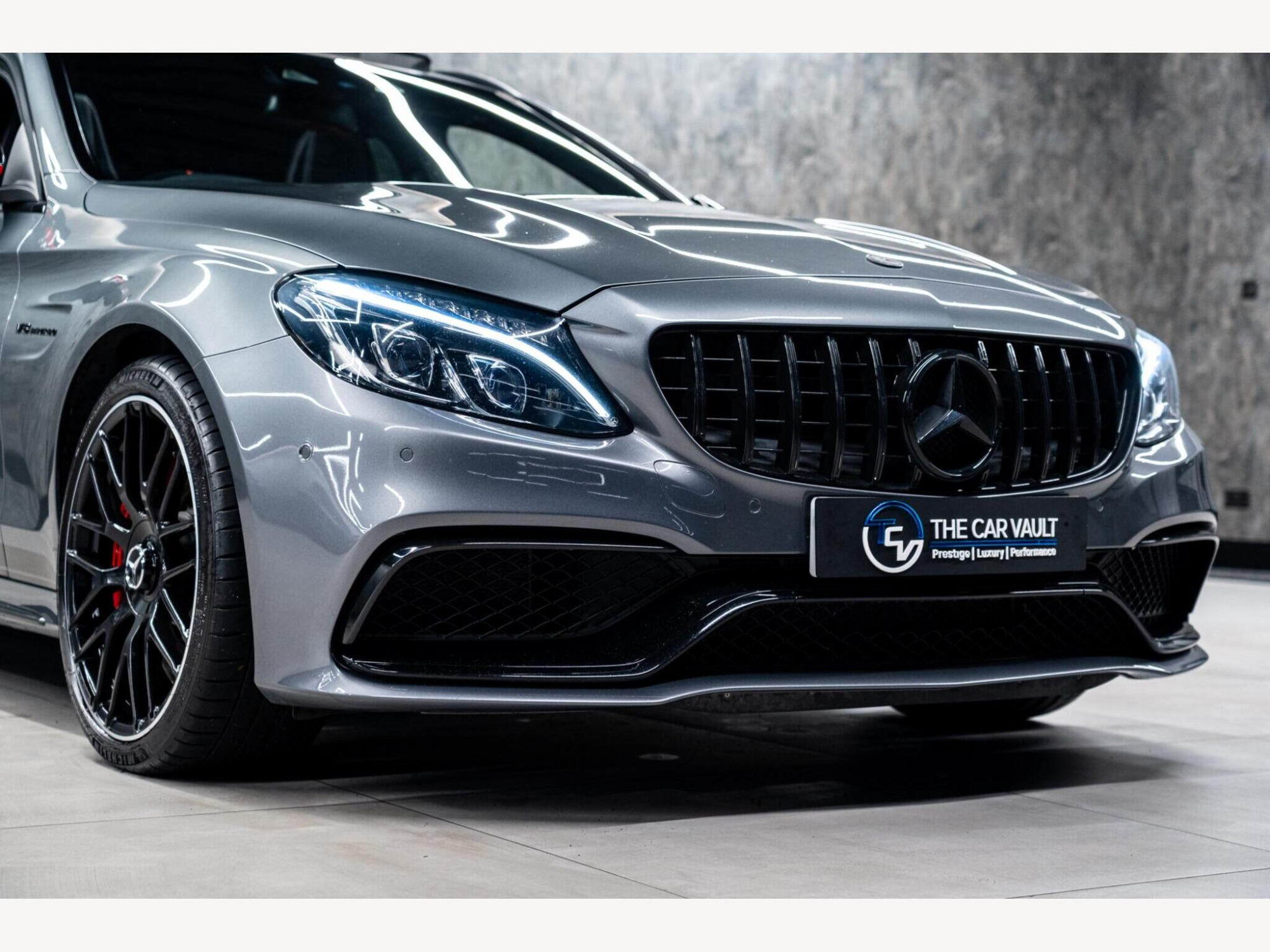 2017 Mercedes-Benz C Class image 11