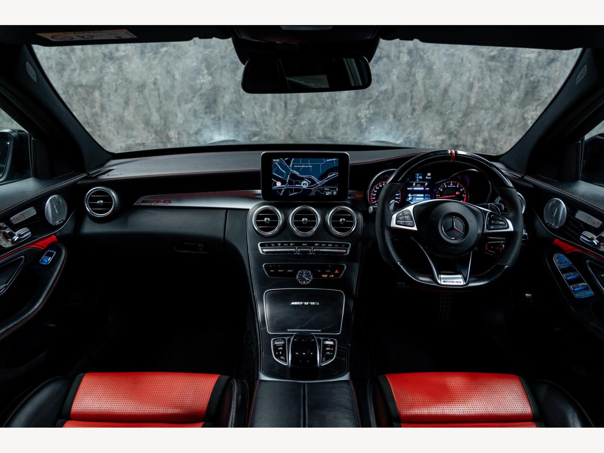 2017 Mercedes-Benz C Class image 21