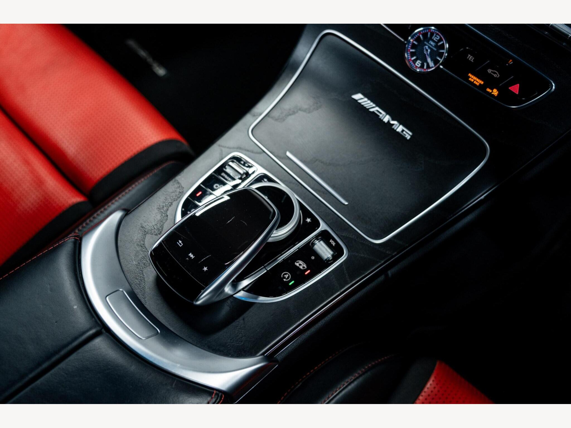 2017 Mercedes-Benz C Class image 44
