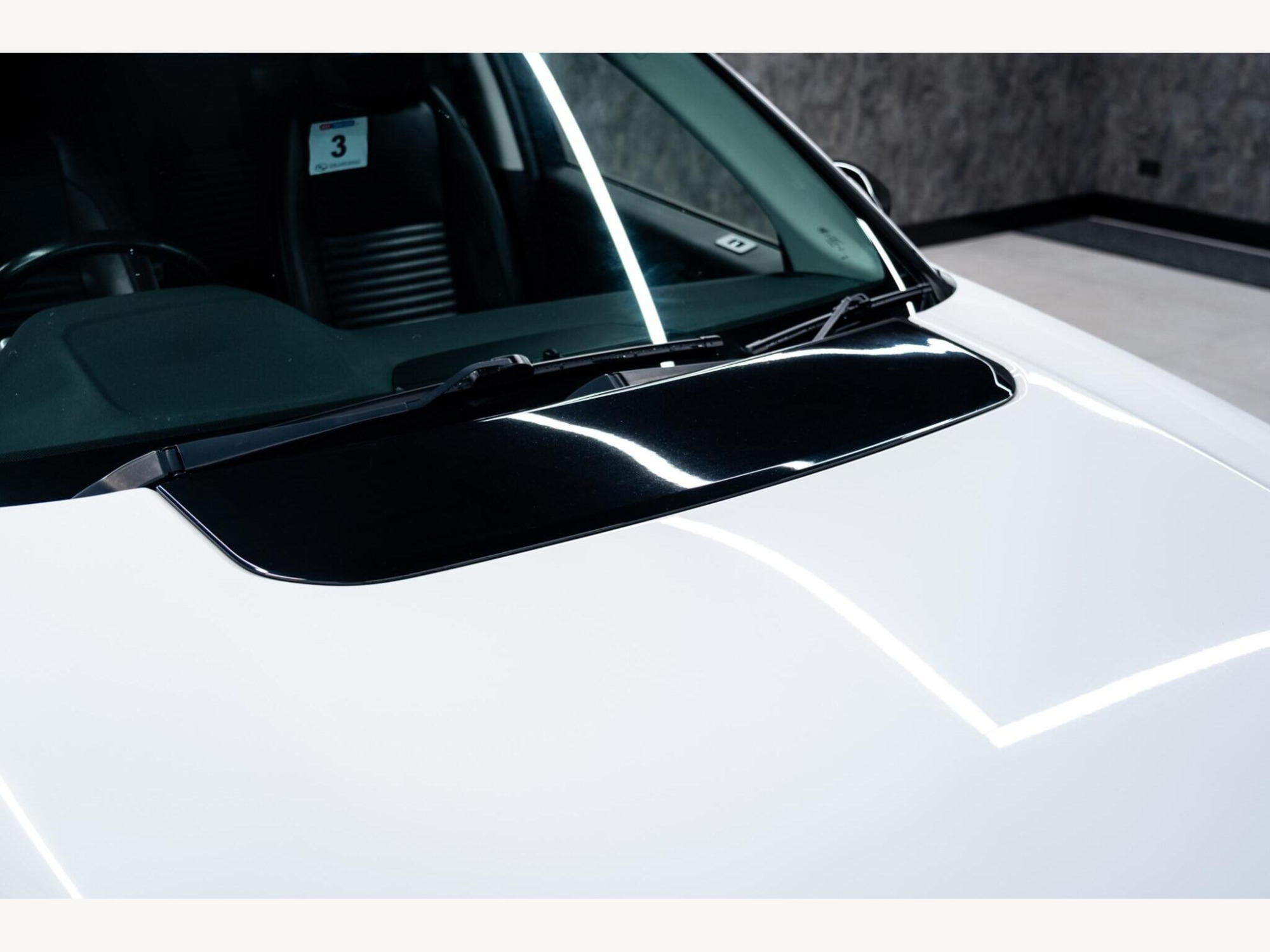 2020 Land Rover Discovery Sport image 12