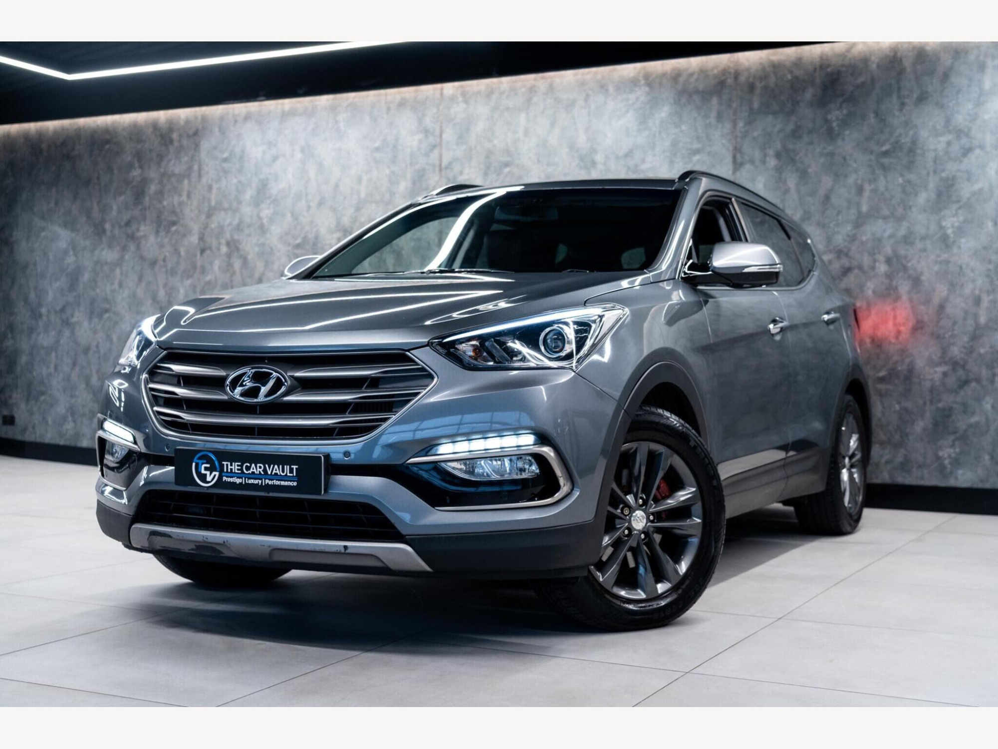 2017 Hyundai Santa Fe image 5