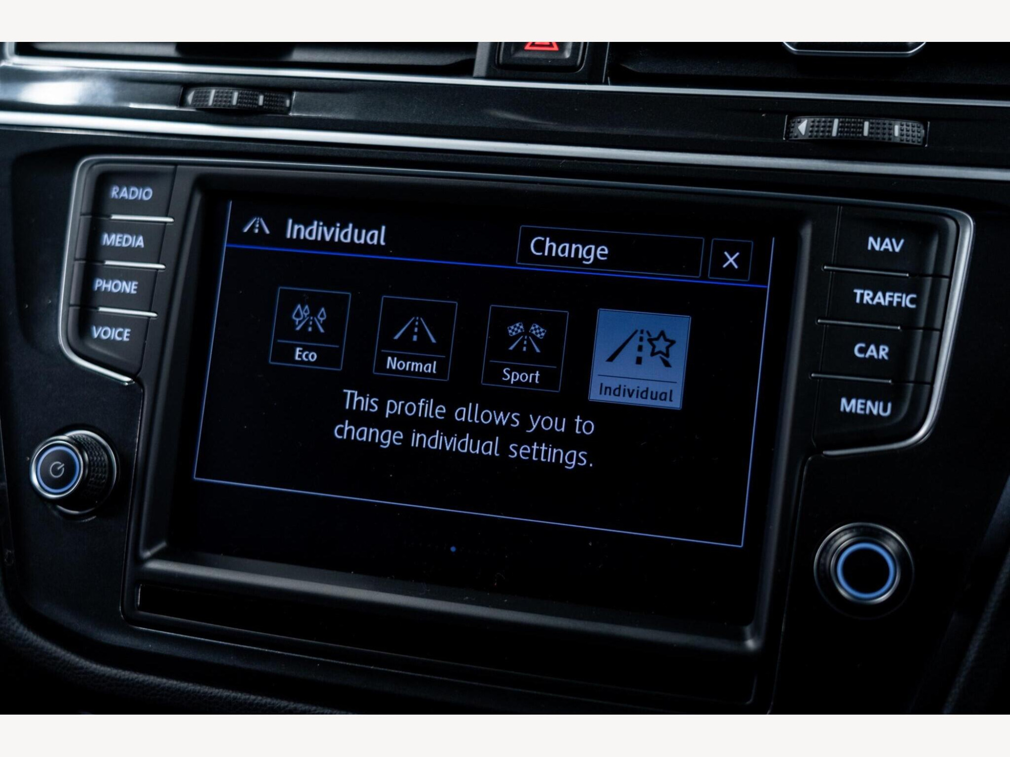 2017 Volkswagen Tiguan image 17