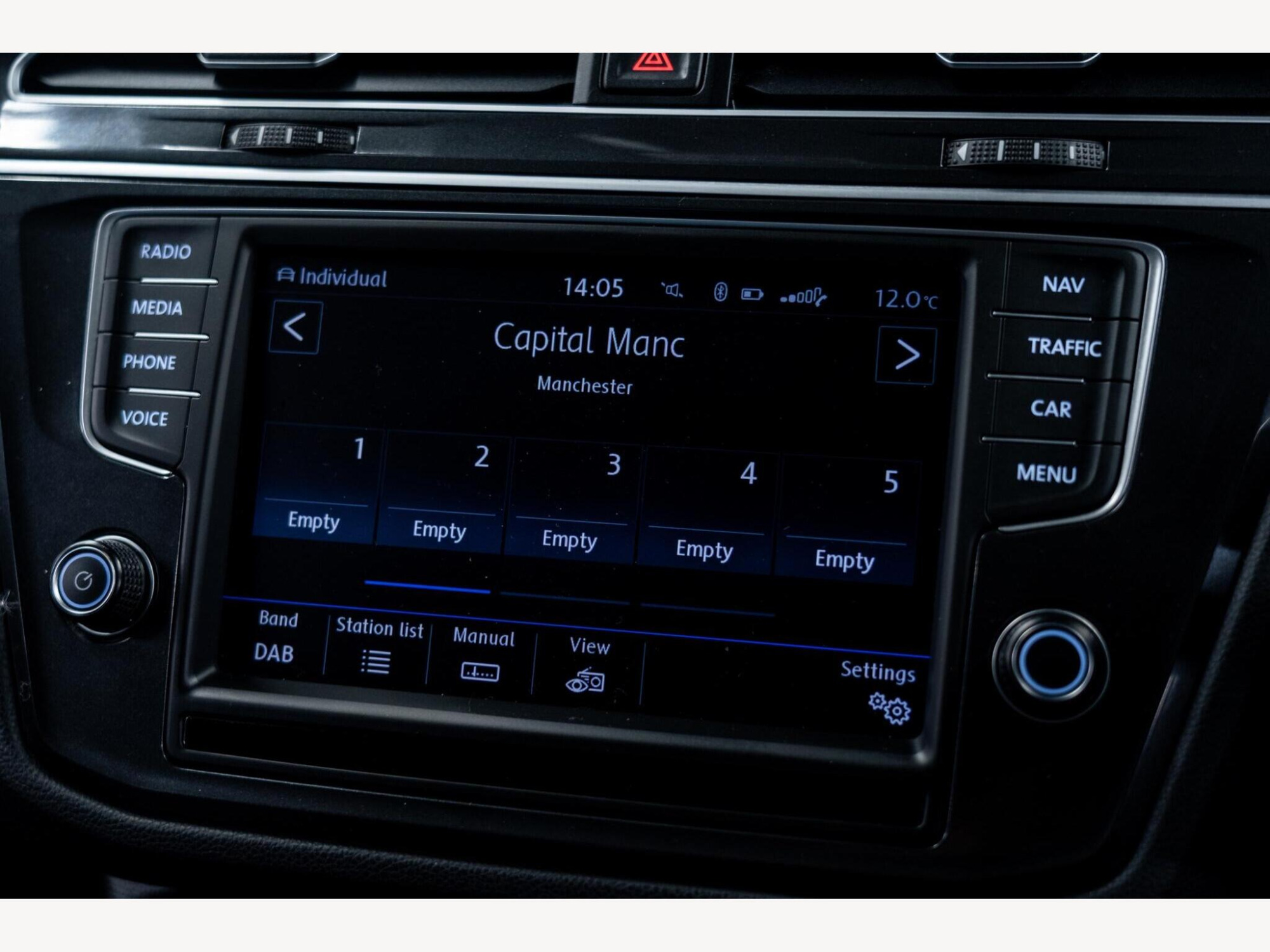 2017 Volkswagen Tiguan image 28