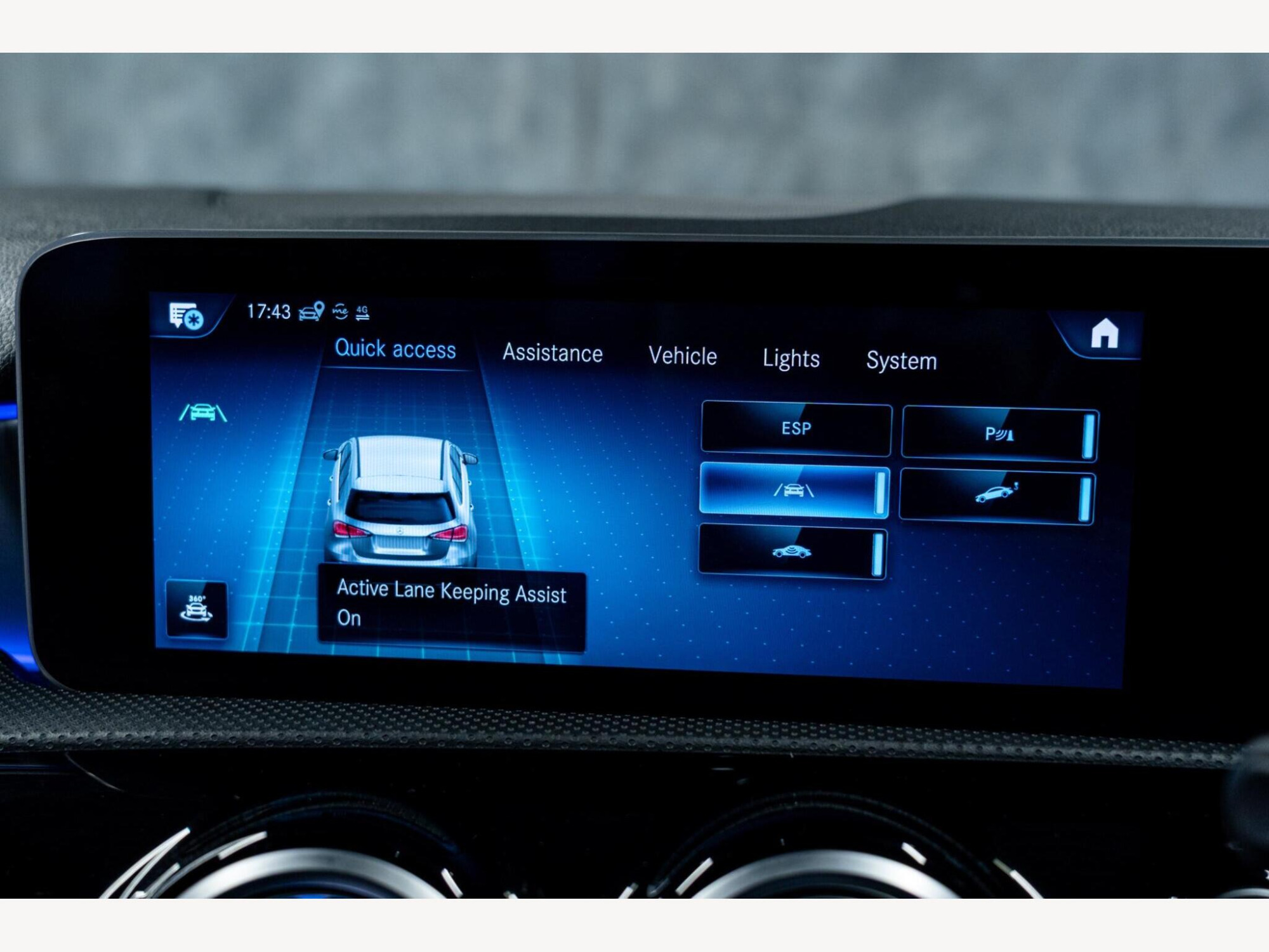 2019 Mercedes-Benz A Class image 28