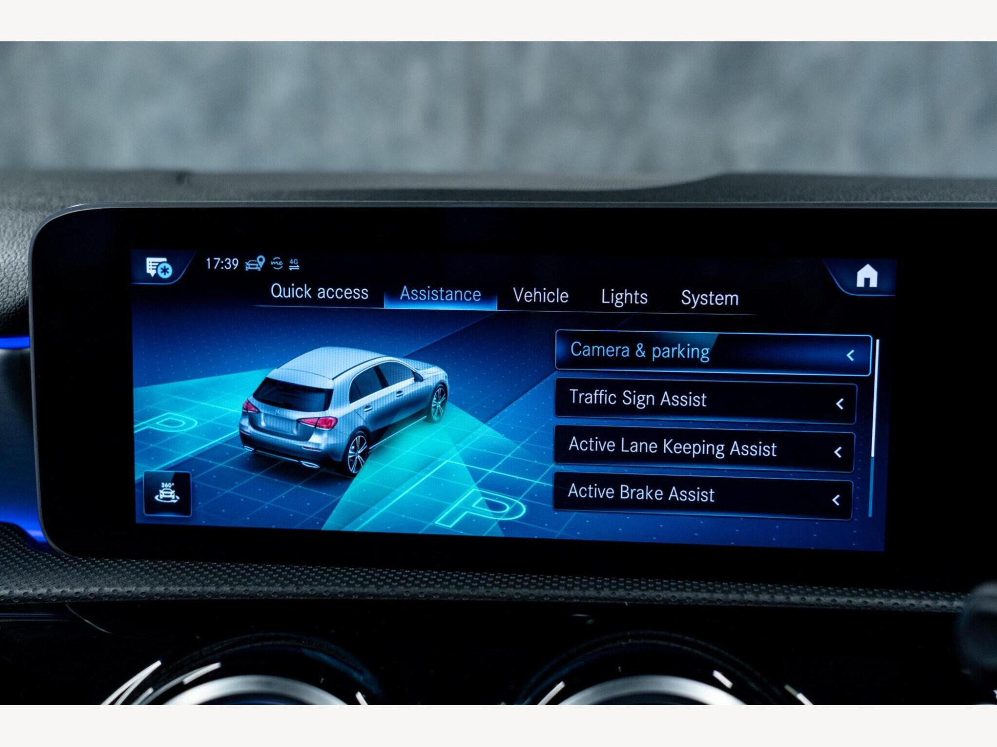 2019 Mercedes-Benz A Class image 29