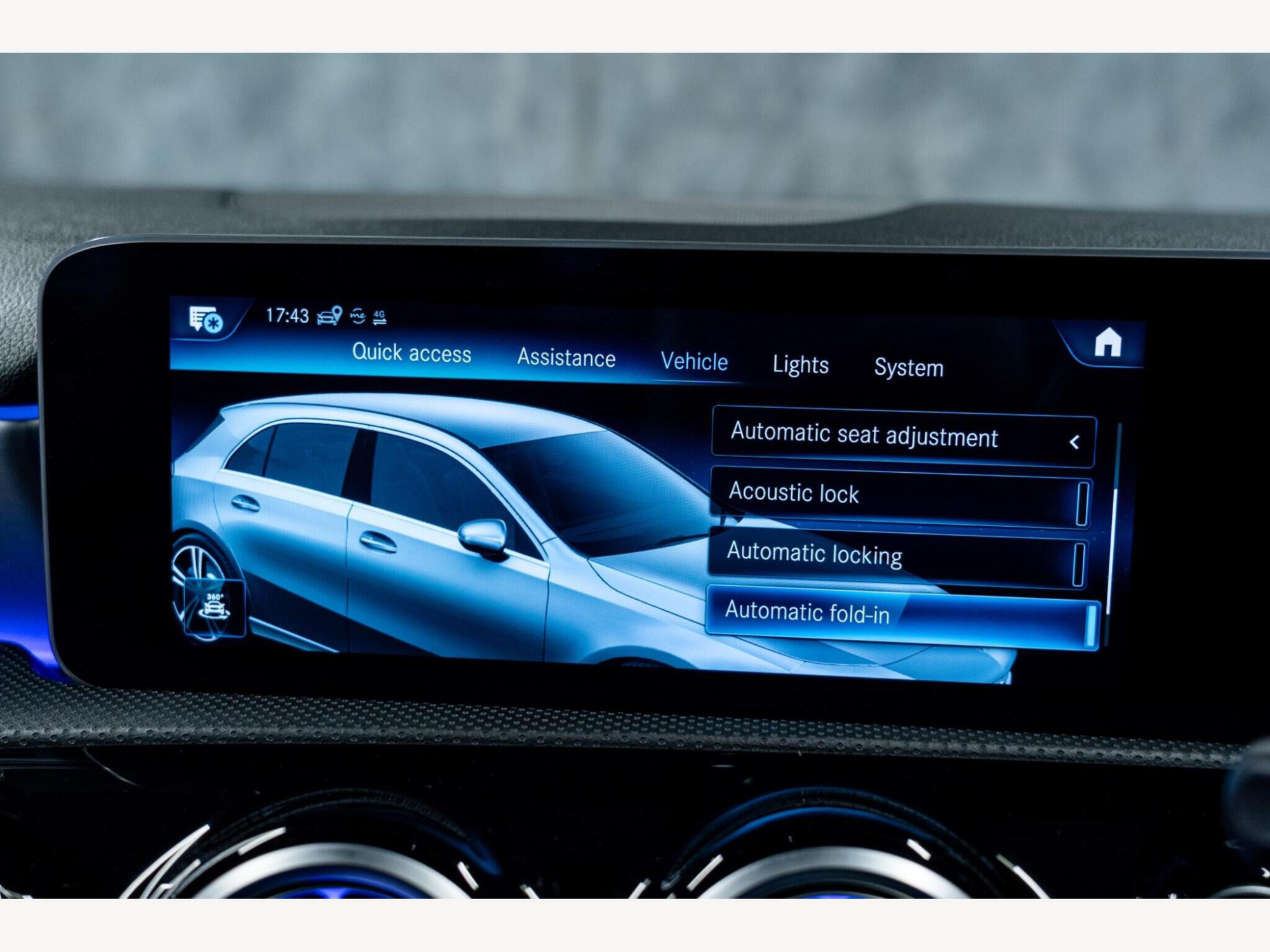 2019 Mercedes-Benz A Class image 36