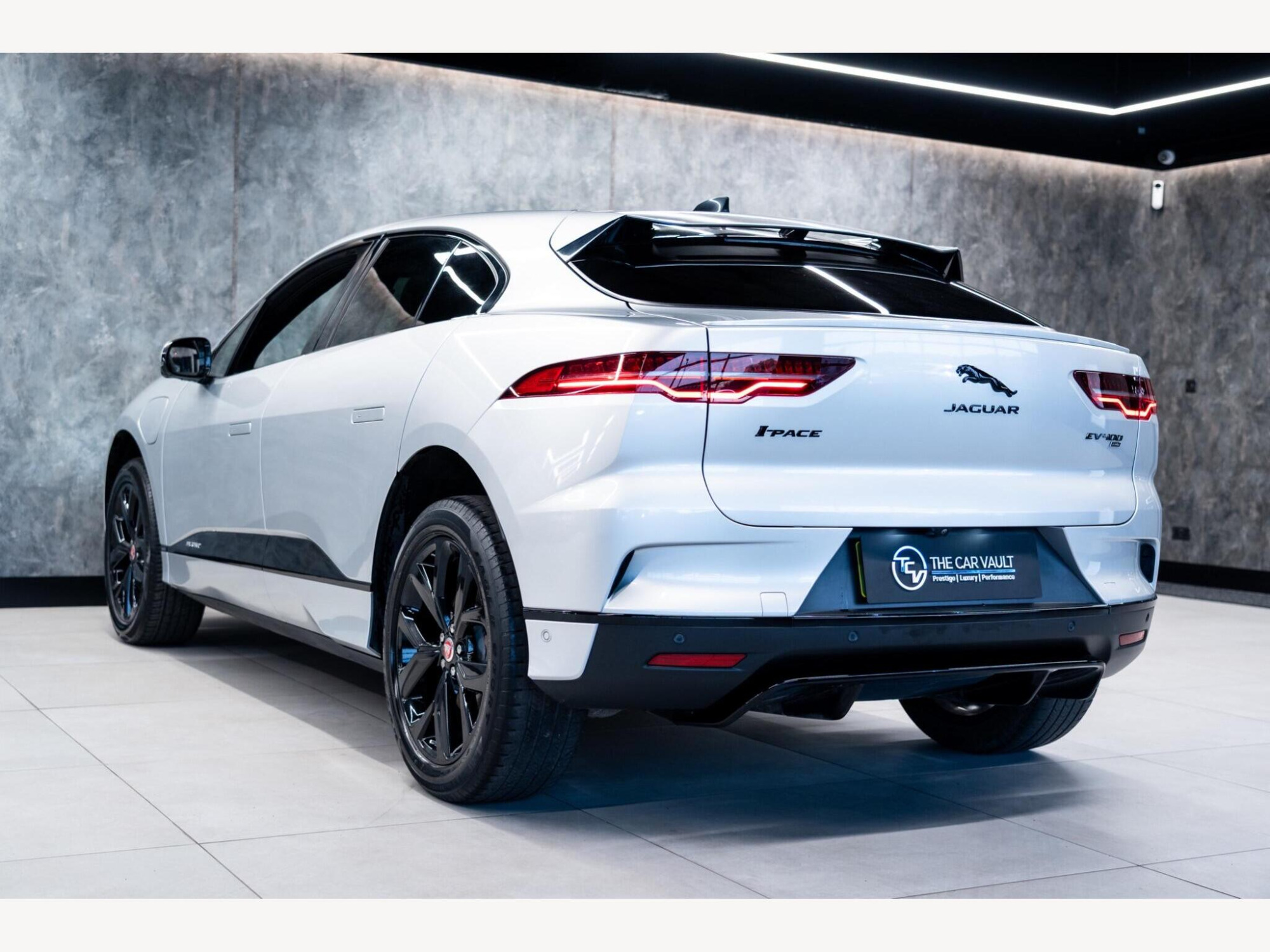 2020 Jaguar I-PACE image 6