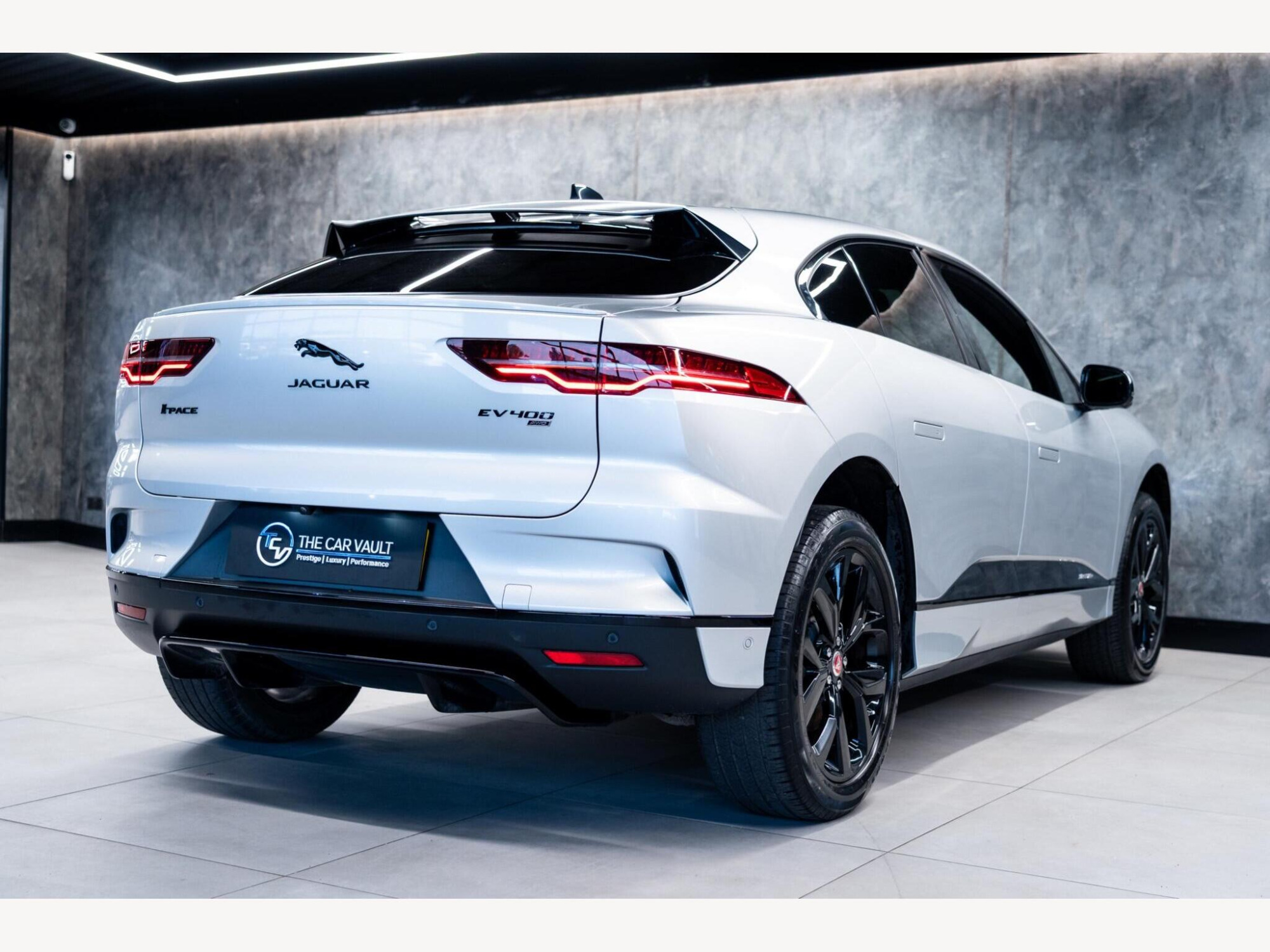 2020 Jaguar I-PACE image 8