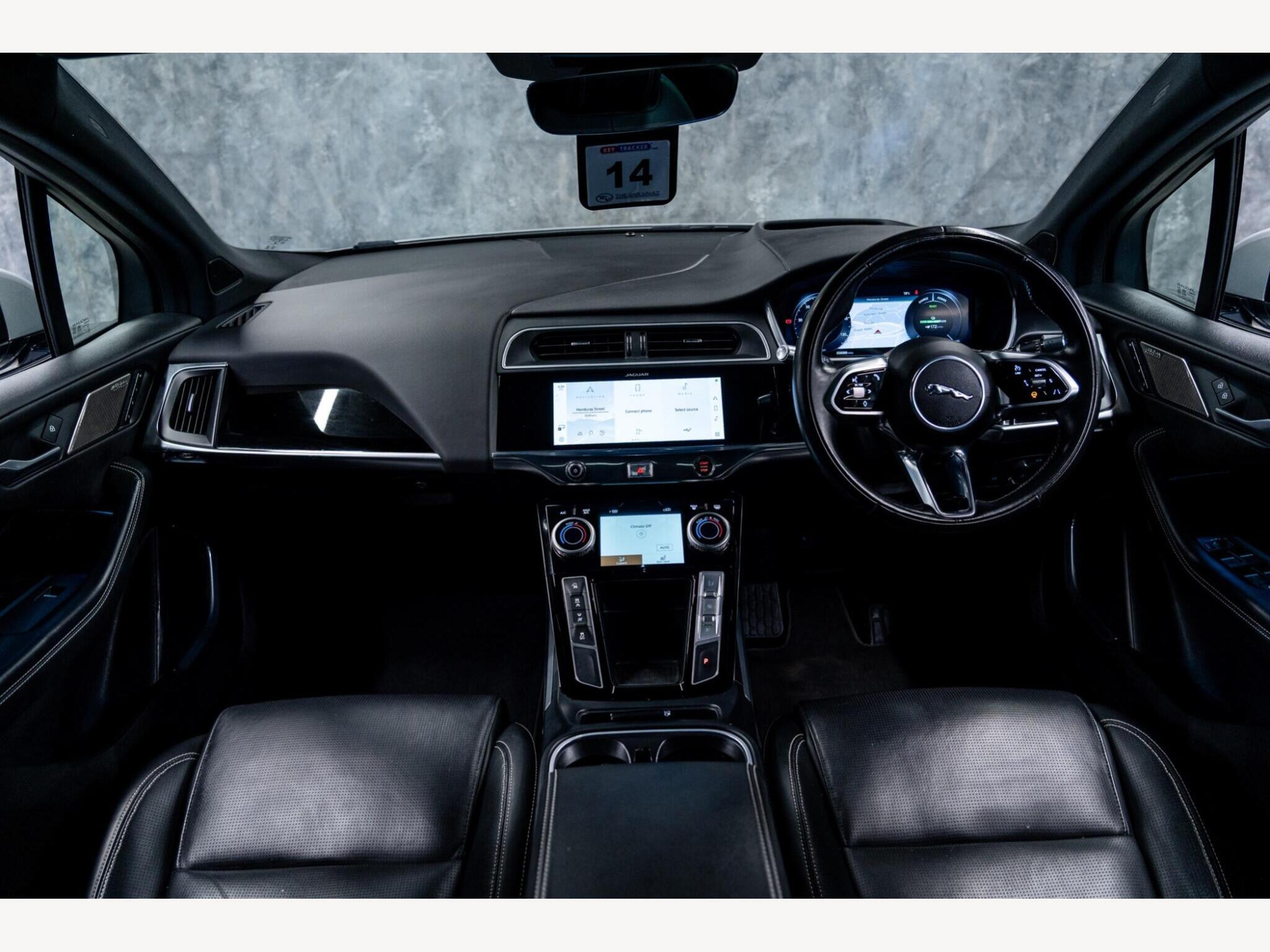 2020 Jaguar I-PACE image 3