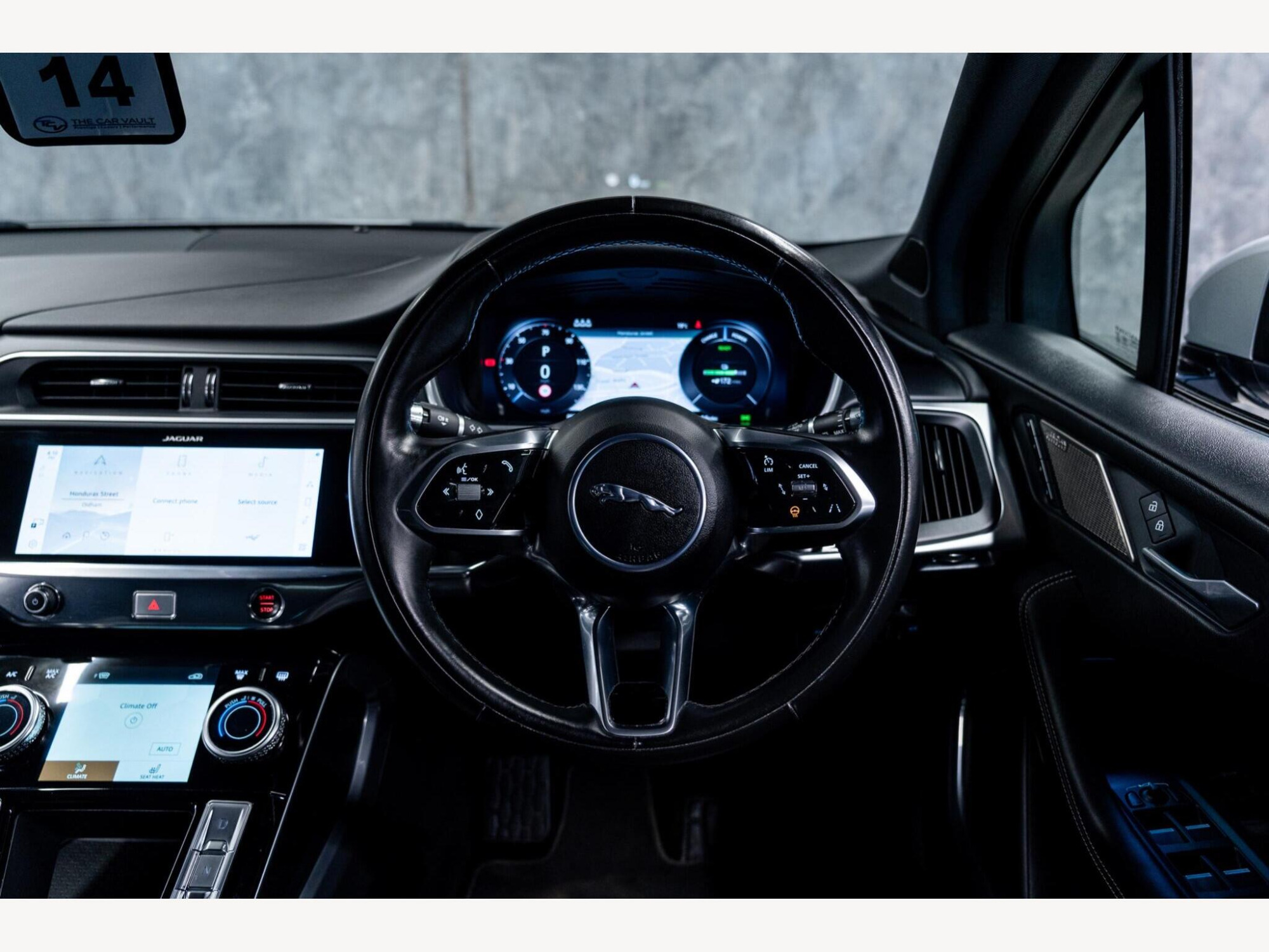 2020 Jaguar I-PACE image 23