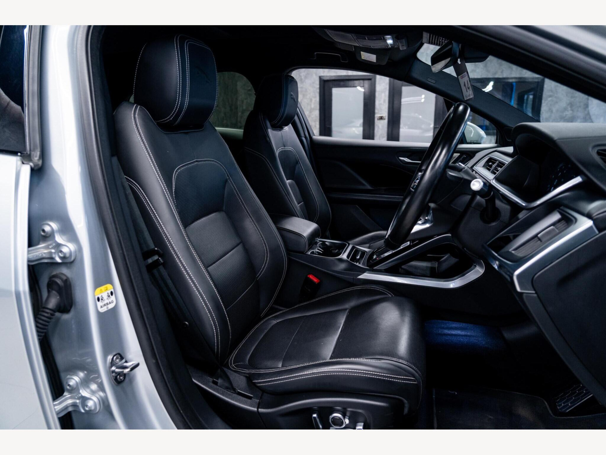 2020 Jaguar I-PACE image 51