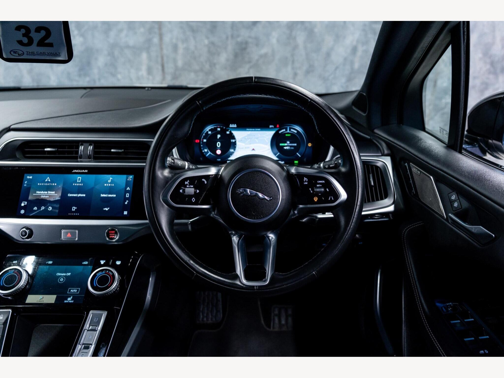 2022 Jaguar I-PACE image 3