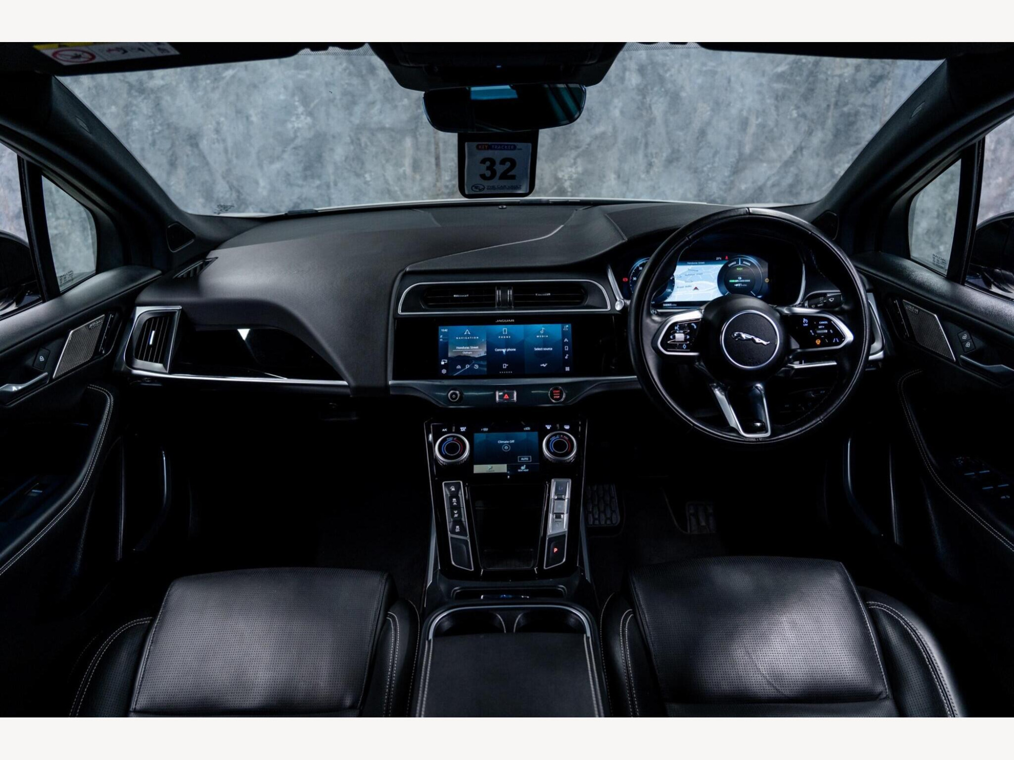 2022 Jaguar I-PACE image 25