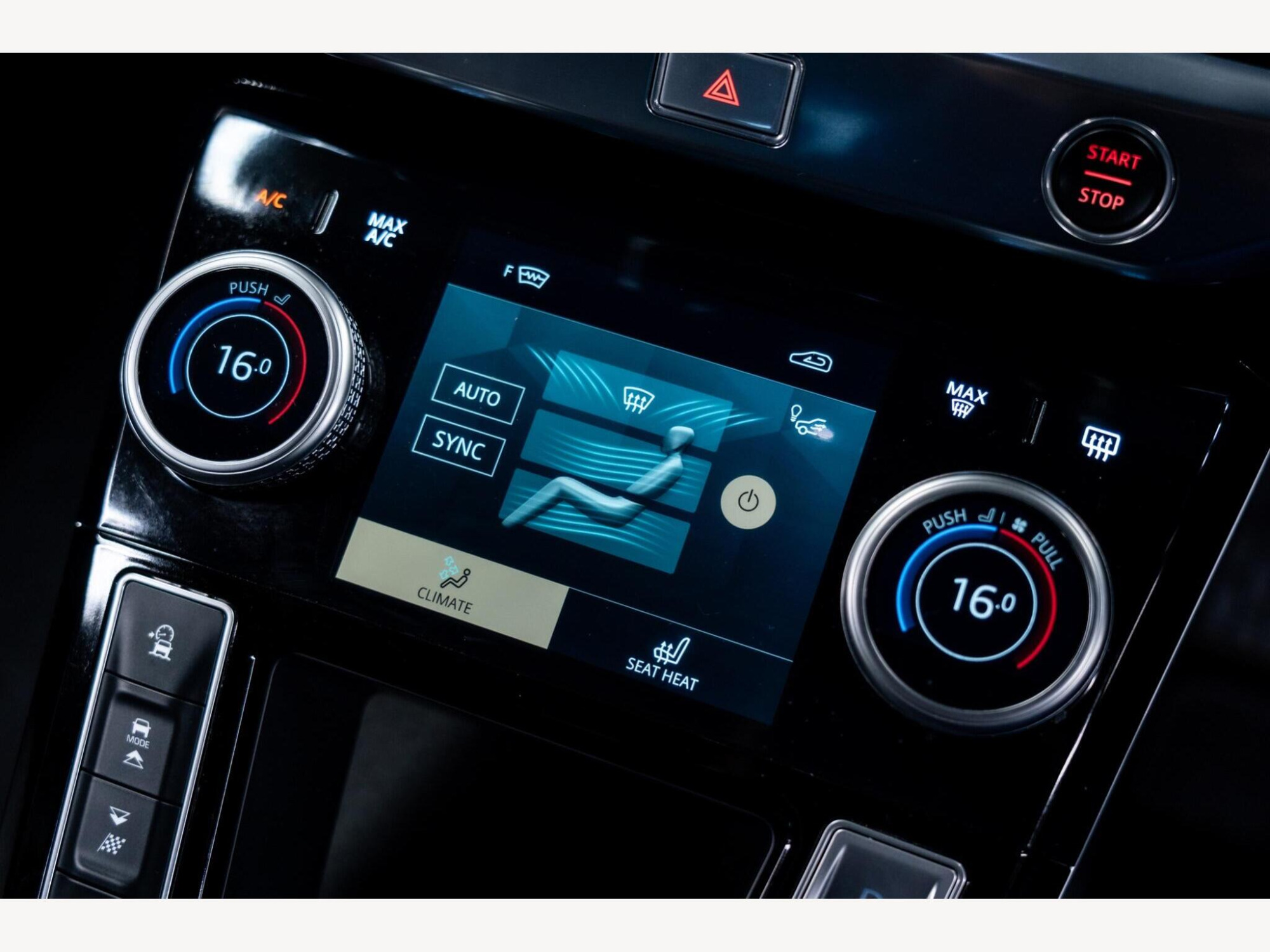2022 Jaguar I-PACE image 41