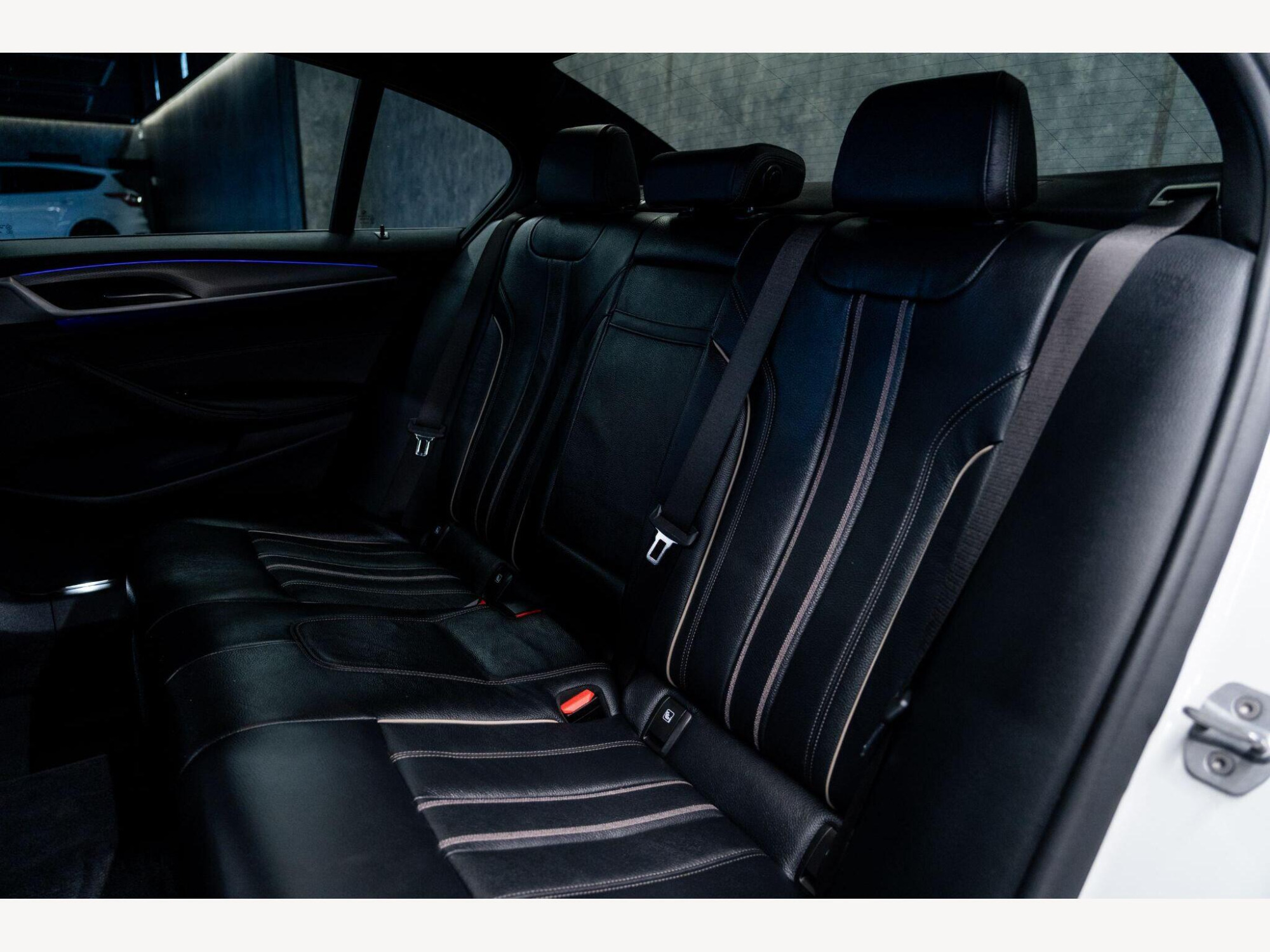 2019 BMW 5 Series image 49