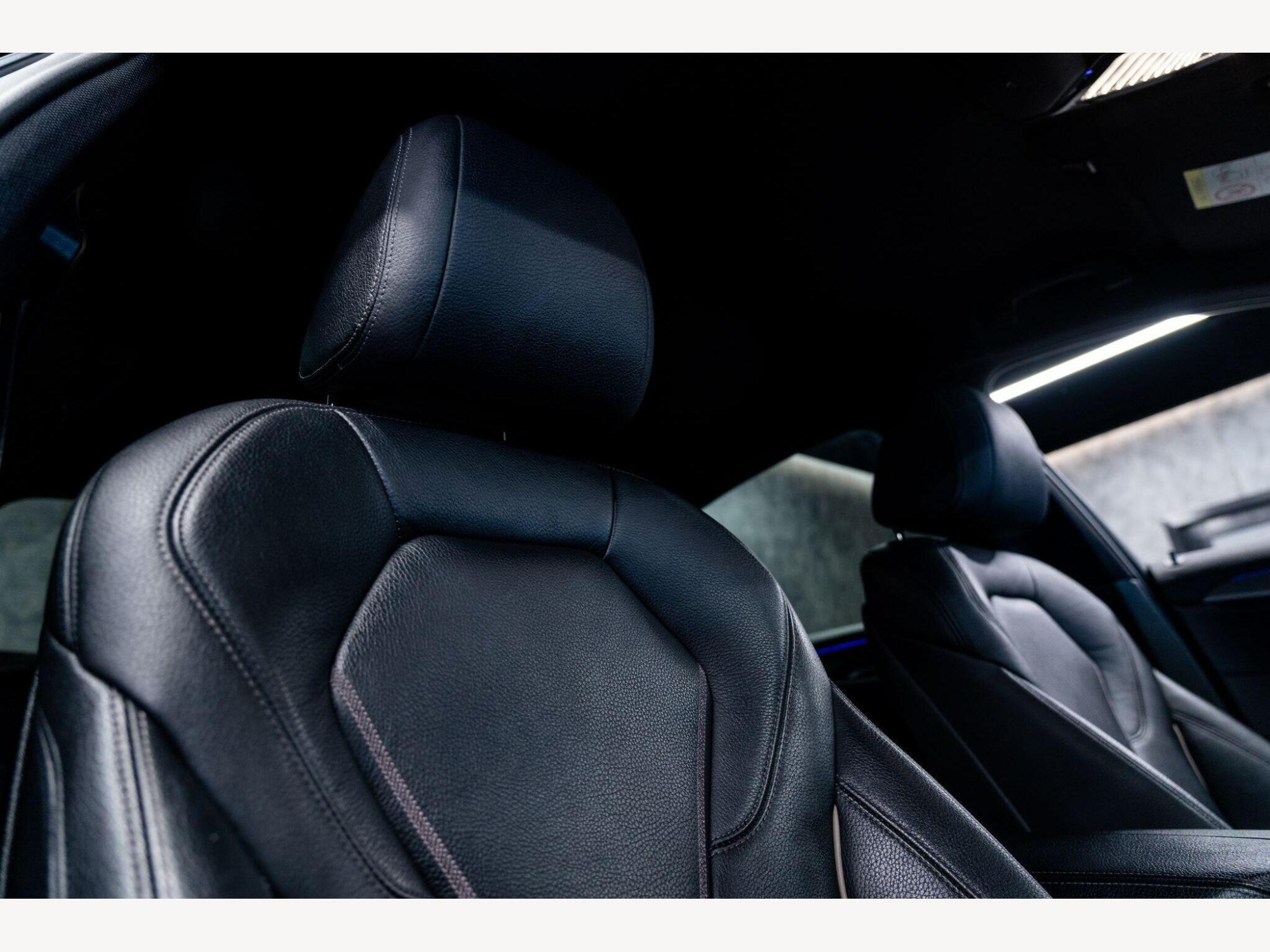 2019 BMW 5 Series image 45