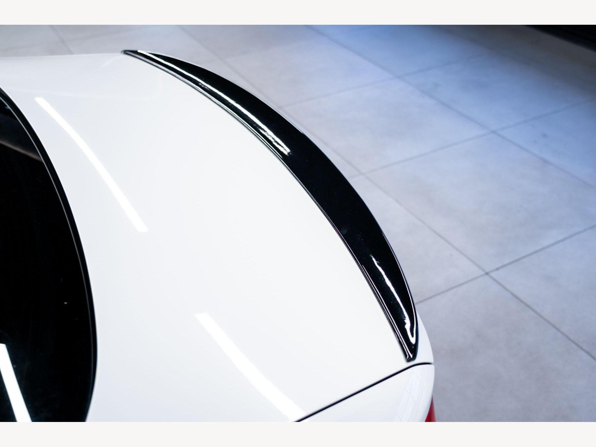 2019 BMW 5 Series image 13