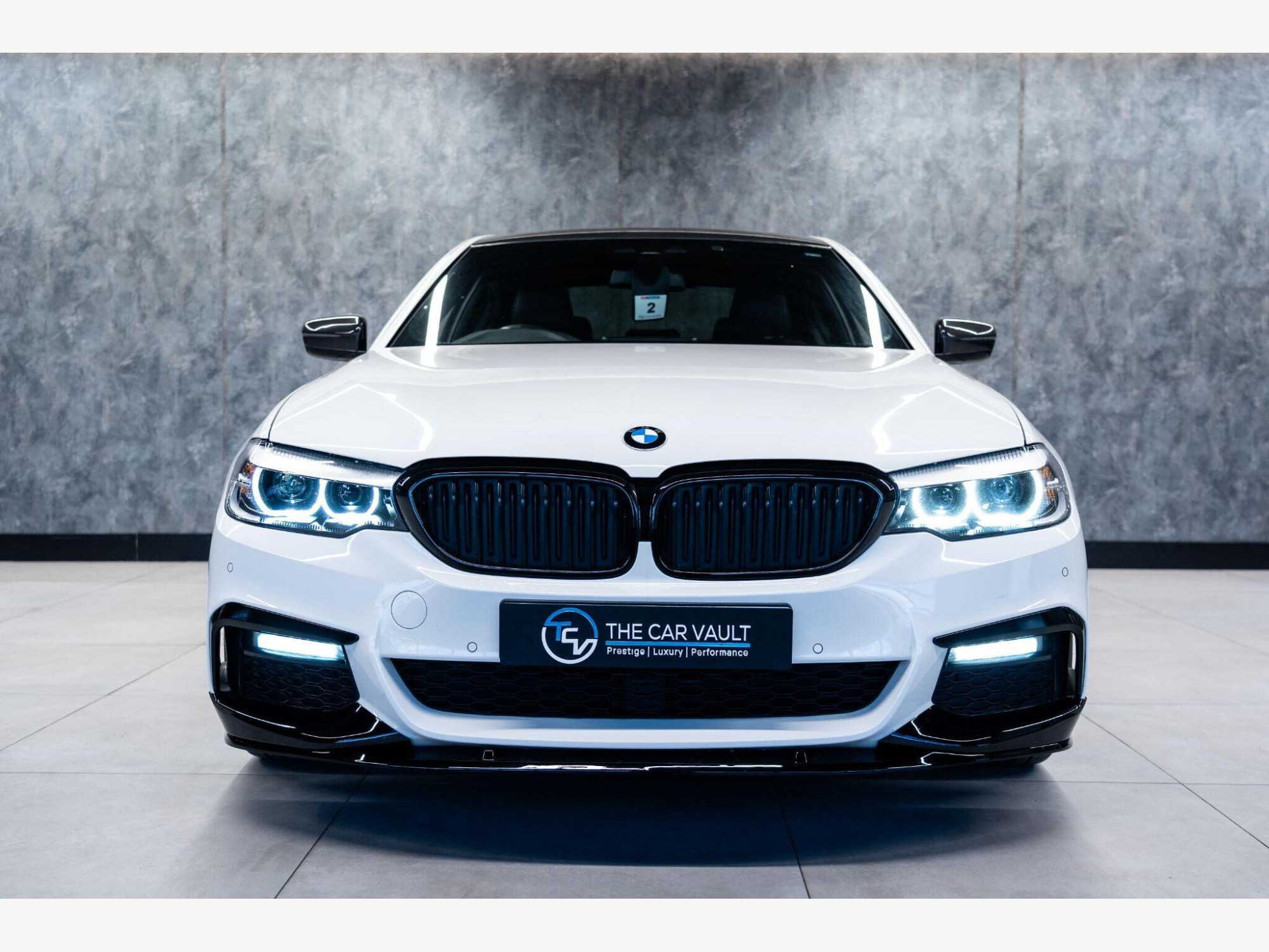 2019 BMW 5 Series image 5