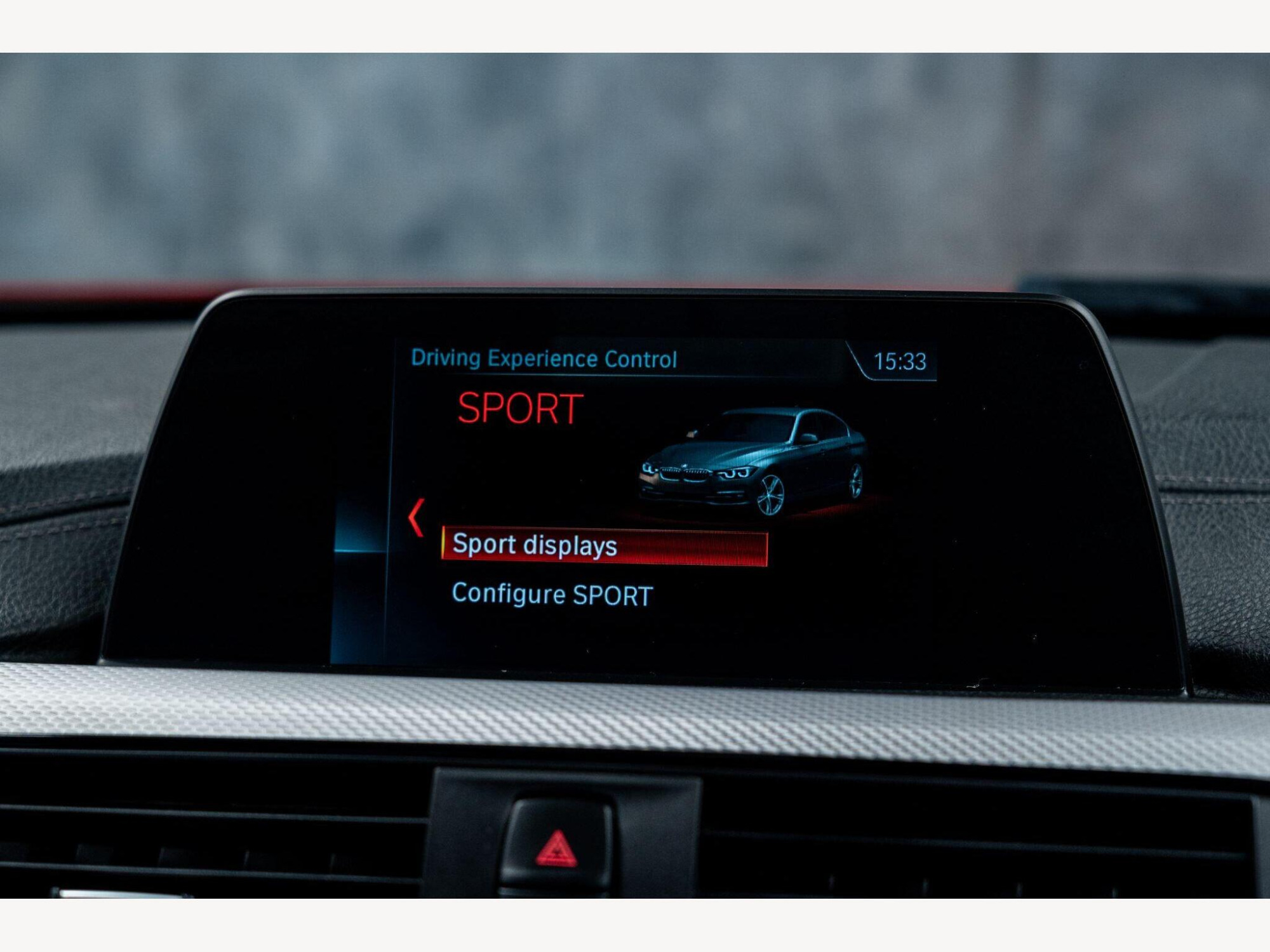 2017 BMW 3 Series image 23