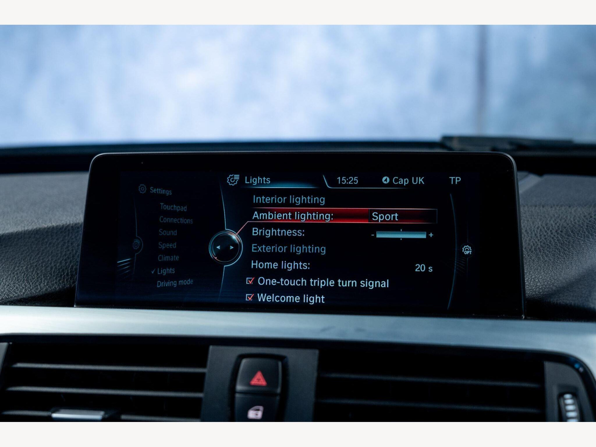 2016 BMW 3 Series Gran Turismo image 27