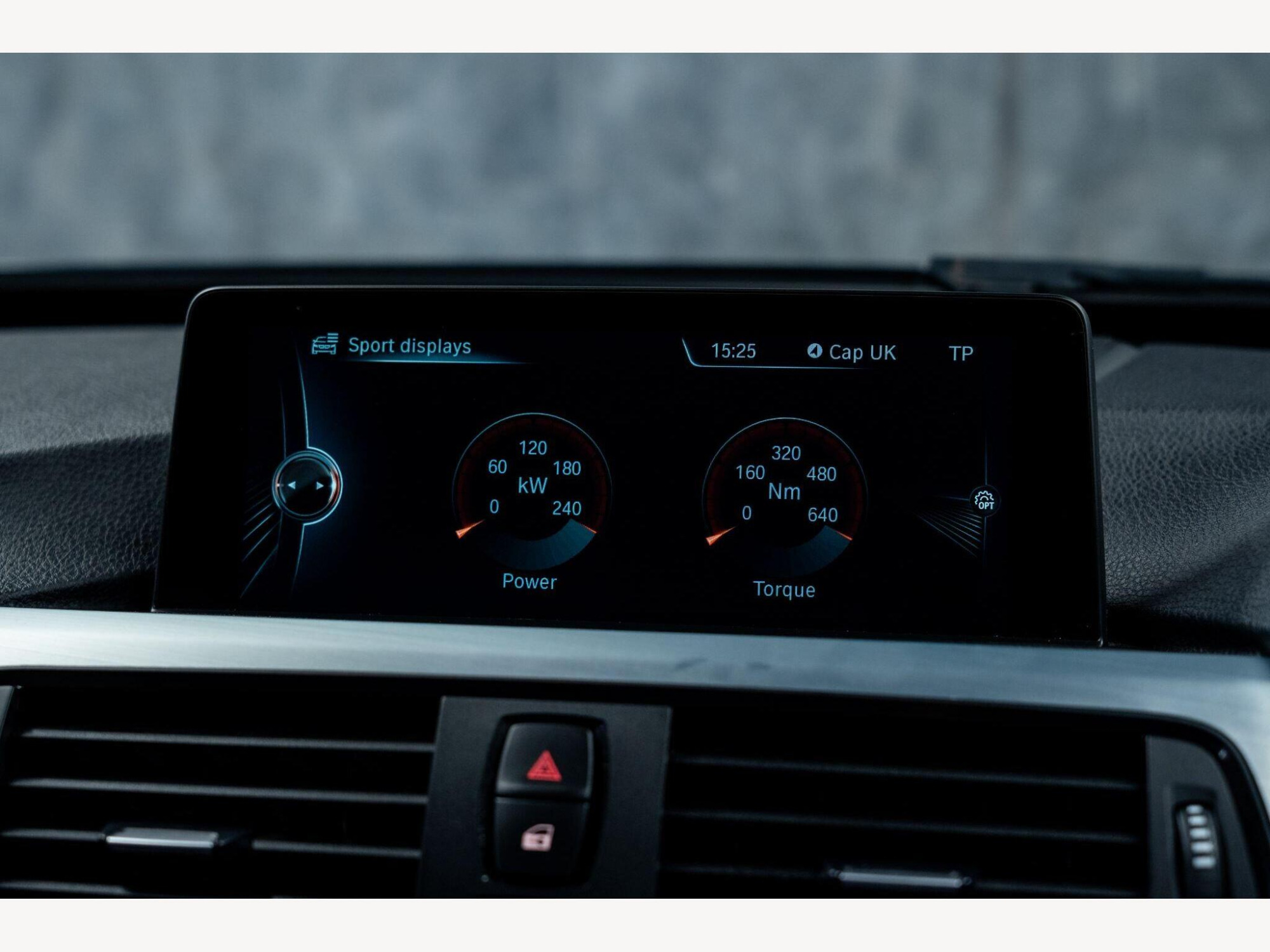 2016 BMW 3 Series Gran Turismo image 20